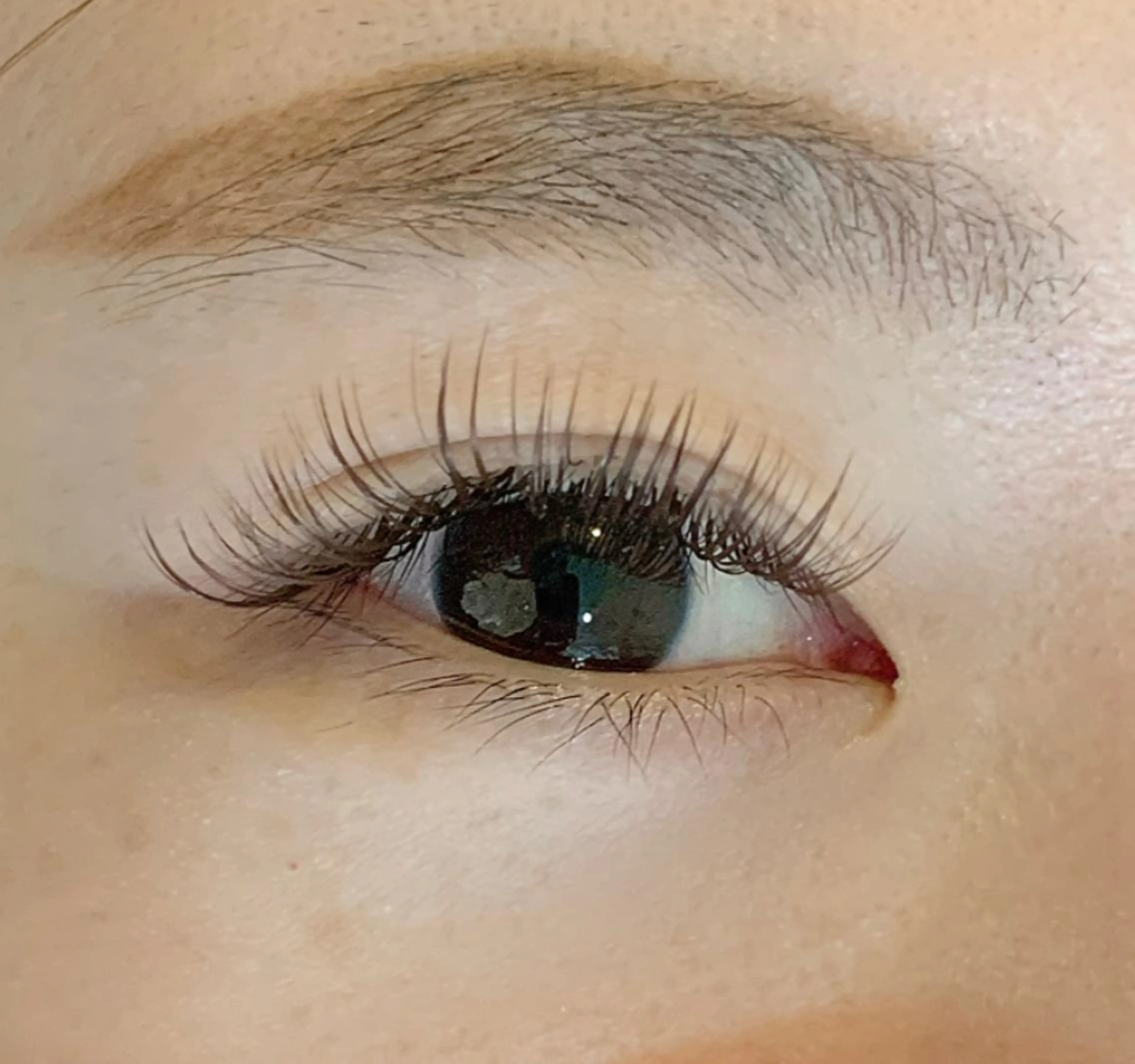 マツエク・マツパ カラーマツエク フラットラッシュ y.a.su 🐾のマツエク・マツパデザイン