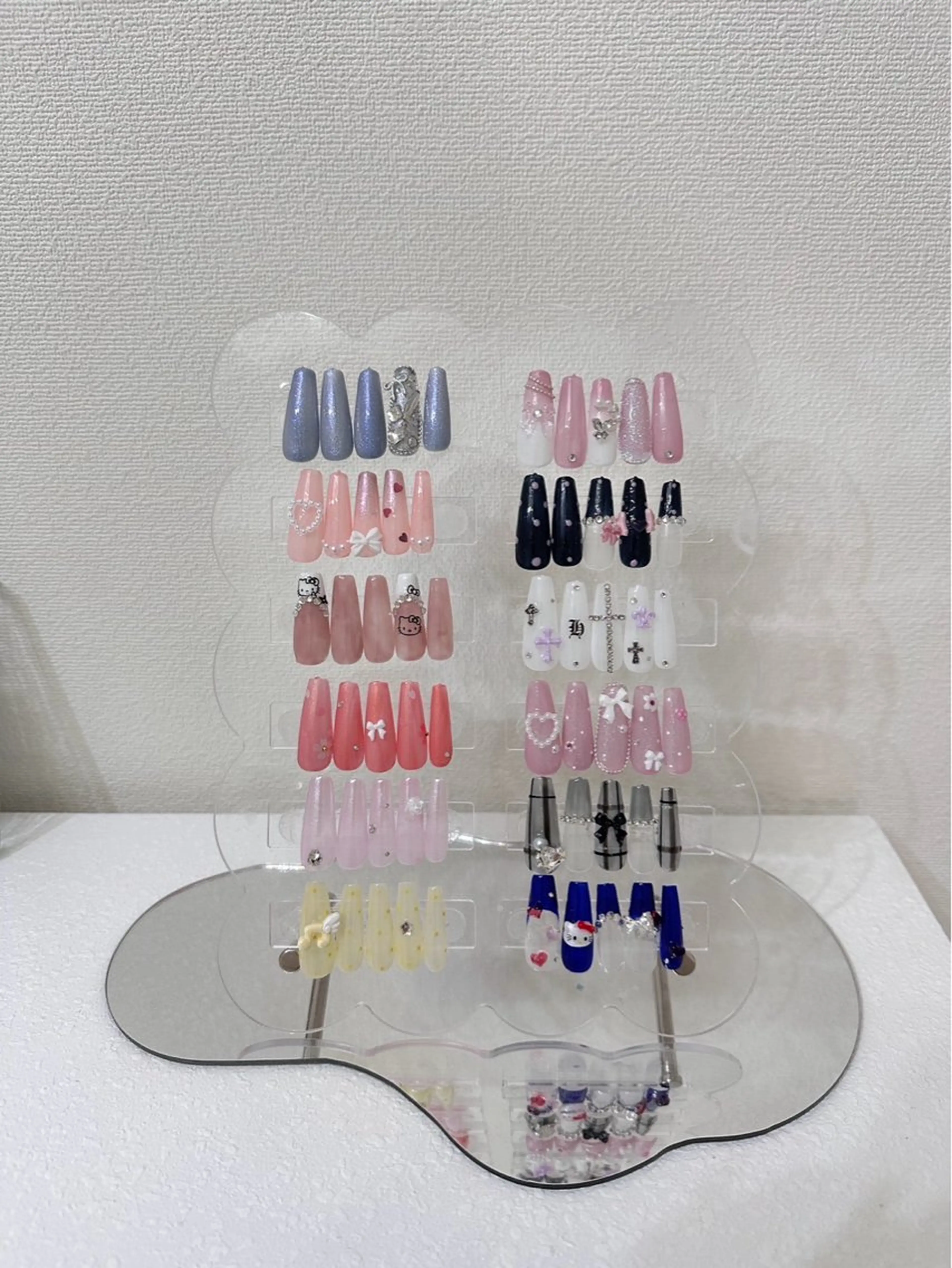 ネイル シンプルネイル 春ネイル ハンドネイル mimy ayusaのネイルデザイン