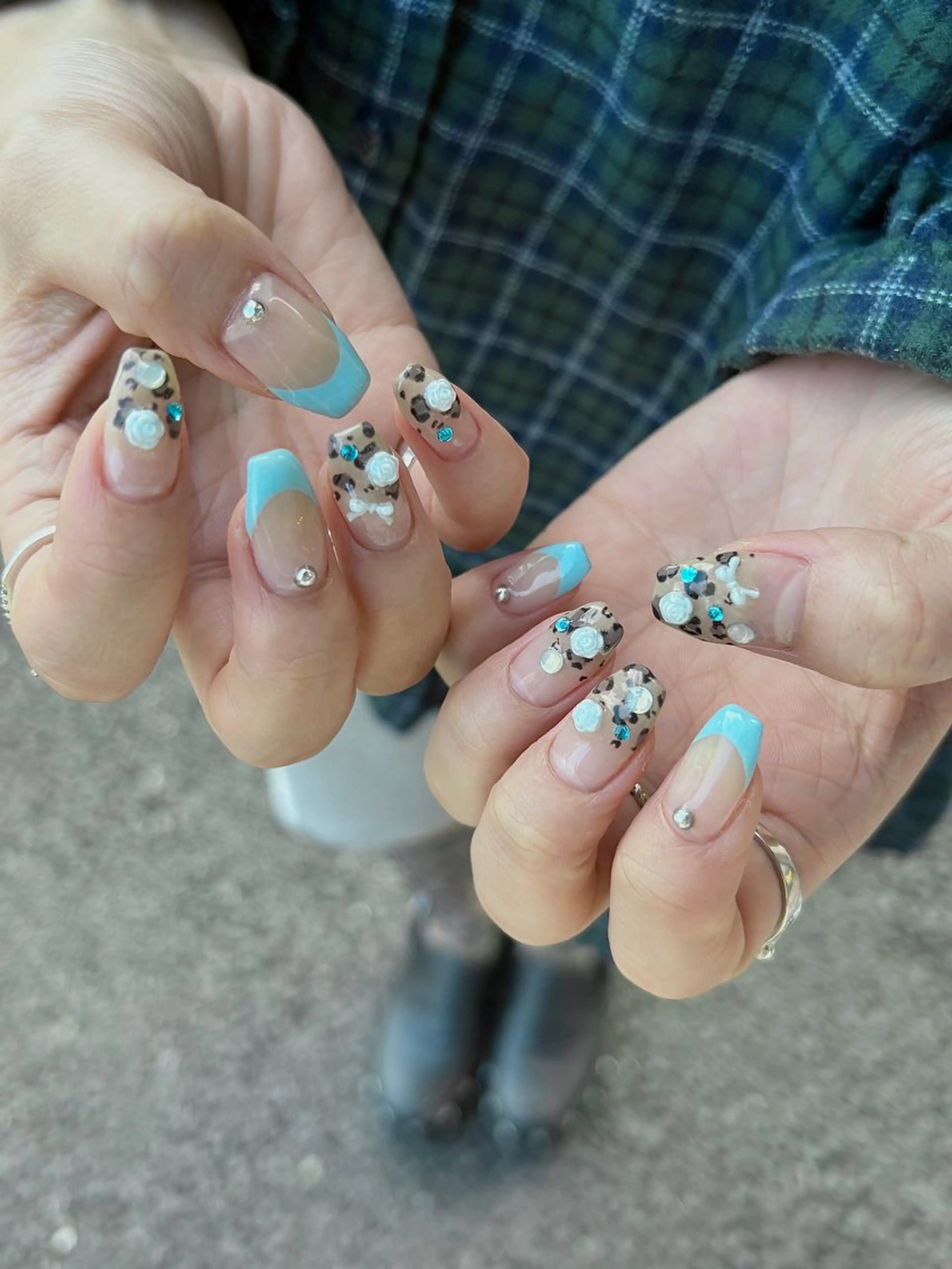 ネイル アニマル柄 ドット フレンチネイル ジェルネイル リボン ハンドネイル acs.n所属・ネイル，耳つぼ 風間すみれのその他イメージ