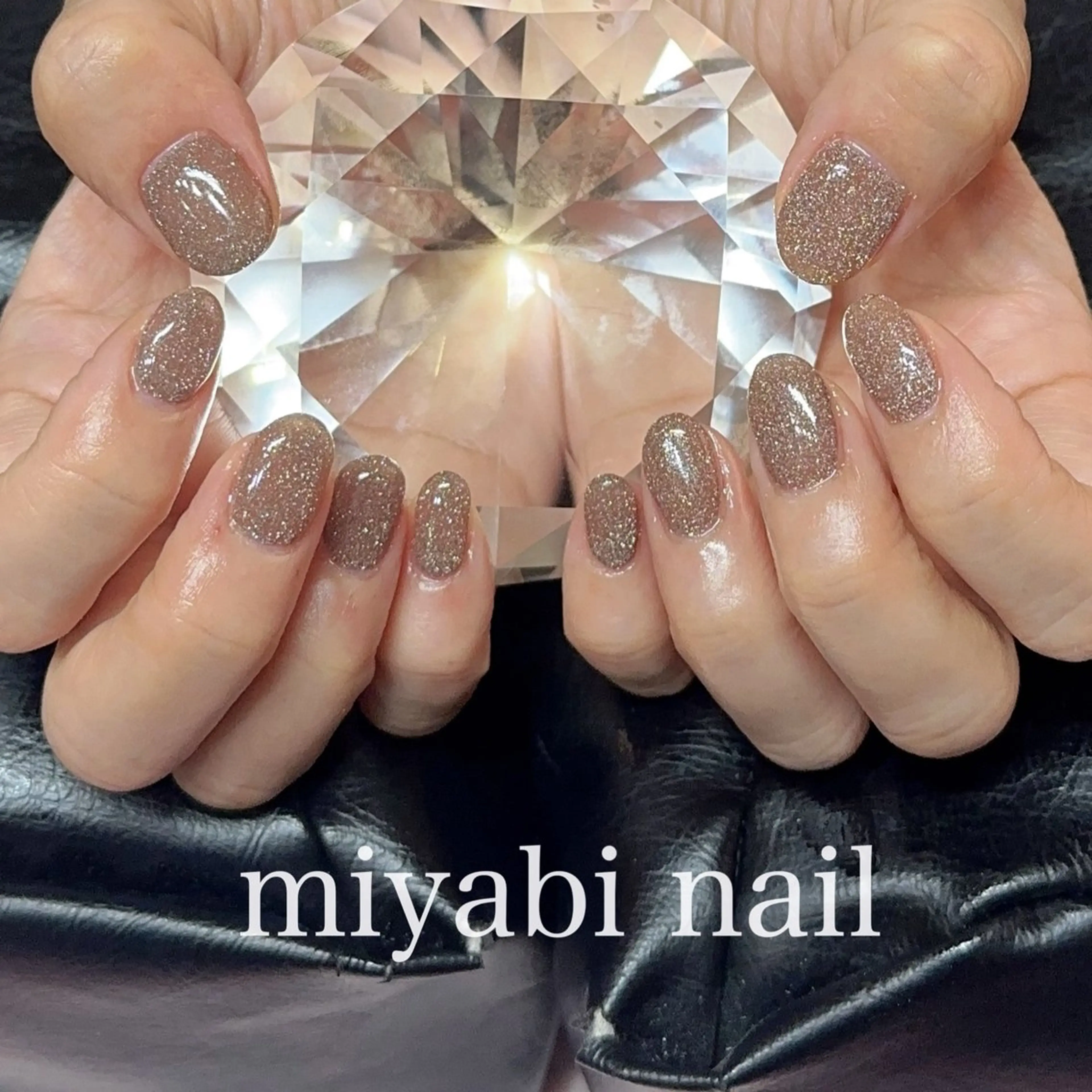 ネイル フラッシュネイル ジェルネイル キラキラネイル 持ち込み ハンドネイル miyabi nail 桂川駅近くのネイルデザイン