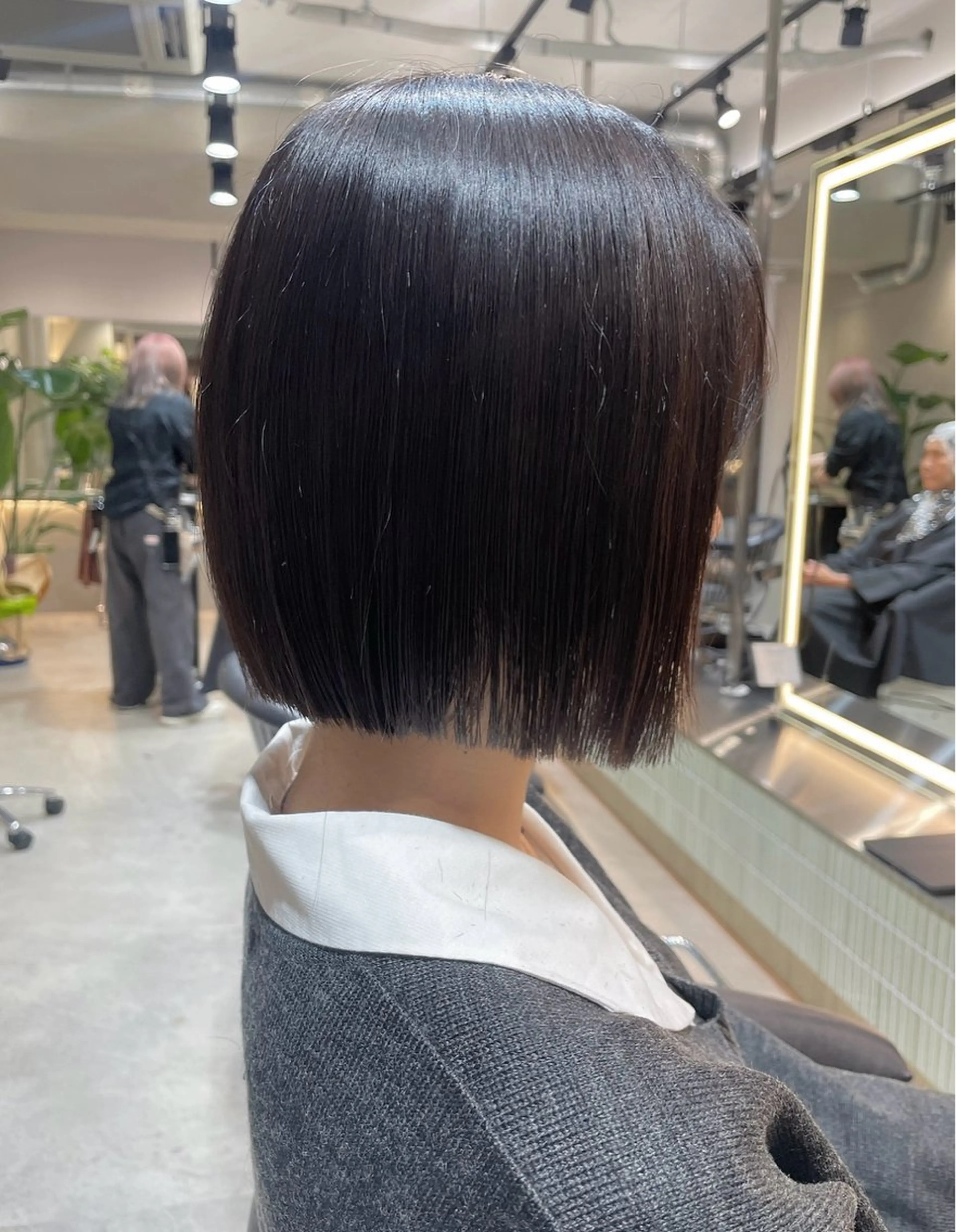 ショート オリーブベージュ/シ ョートボブたまき🧡のヘアスタイル