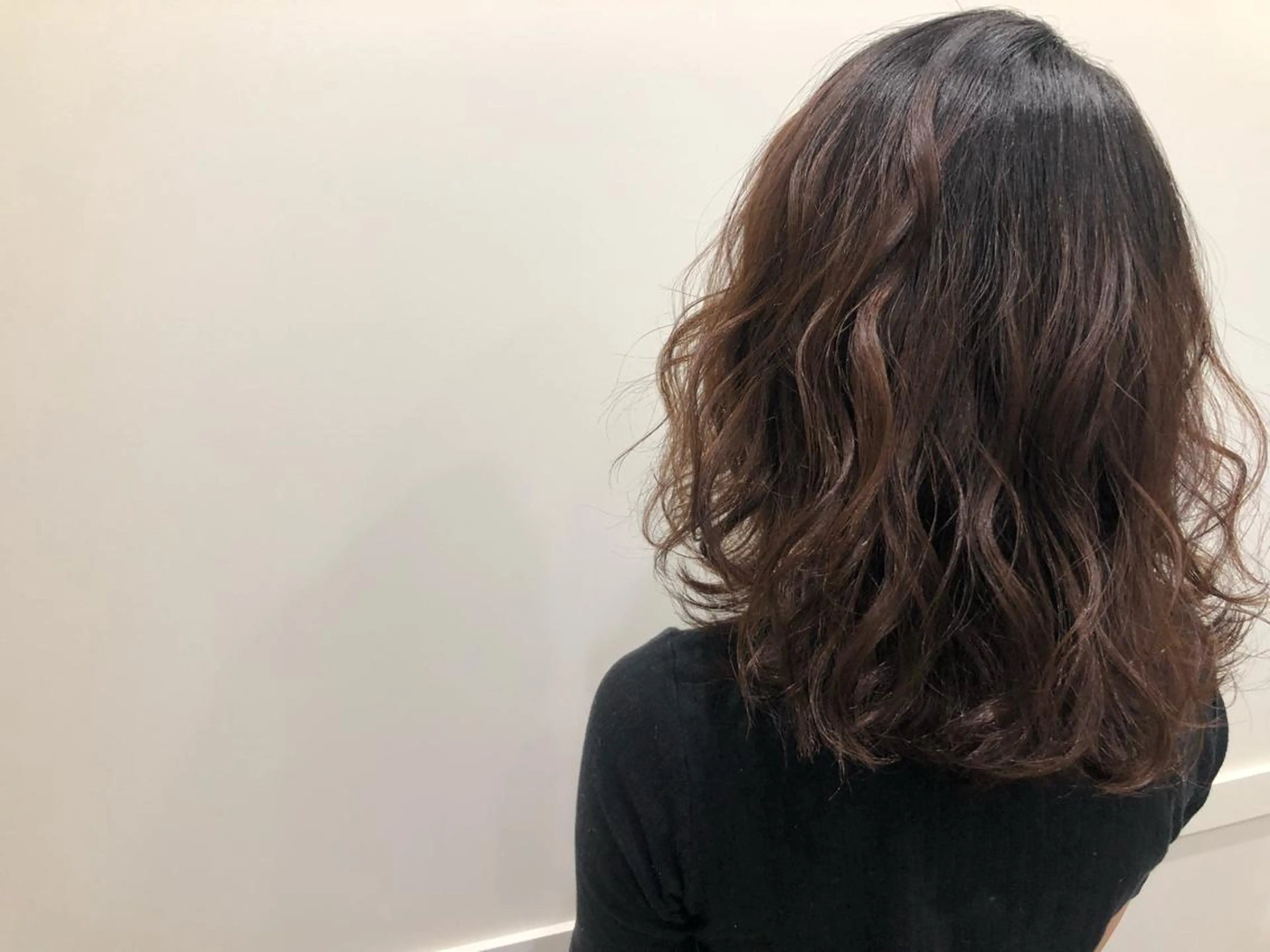 ミディアム GO TODAY SHAiRE SALON原宿Stella店所属・GO TODAY シェアサロンのヘアスタイル