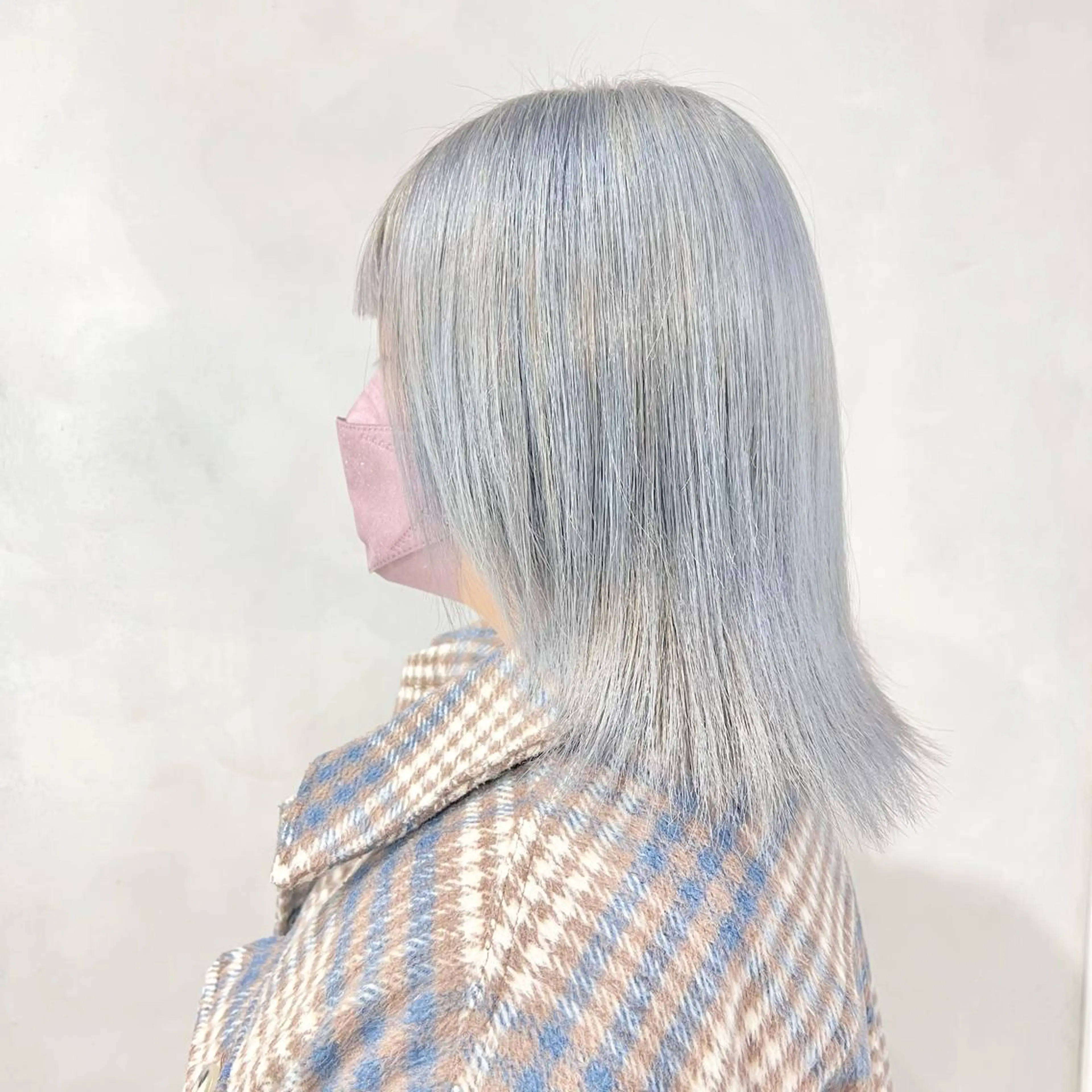 セミロング カラー 🤍髪質改善➕透明感 カラー🤍川上葵のヘアスタイル