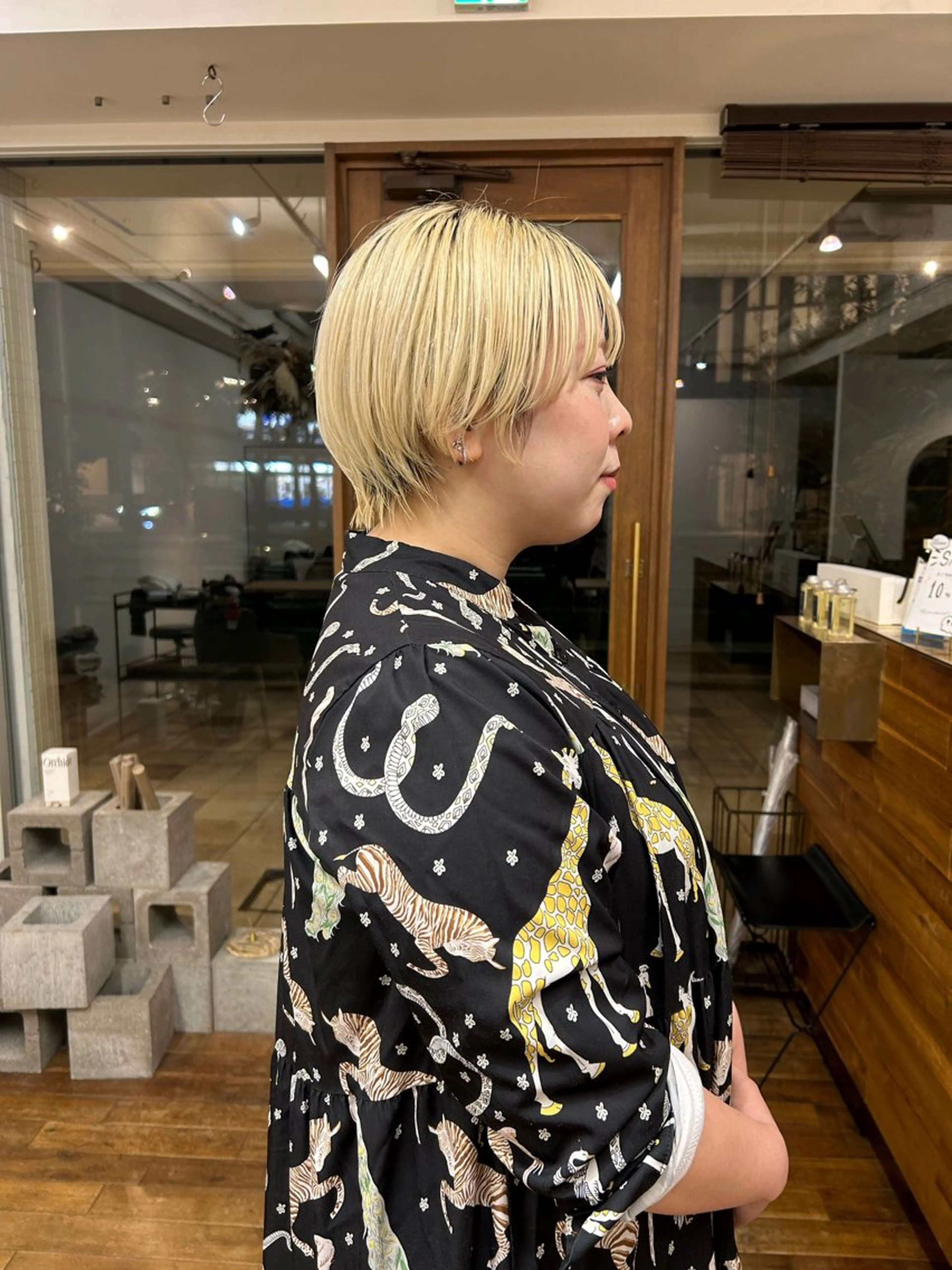 ショート カット siro所属・透明感カラー/ボブ/ siro meruのヘアスタイル