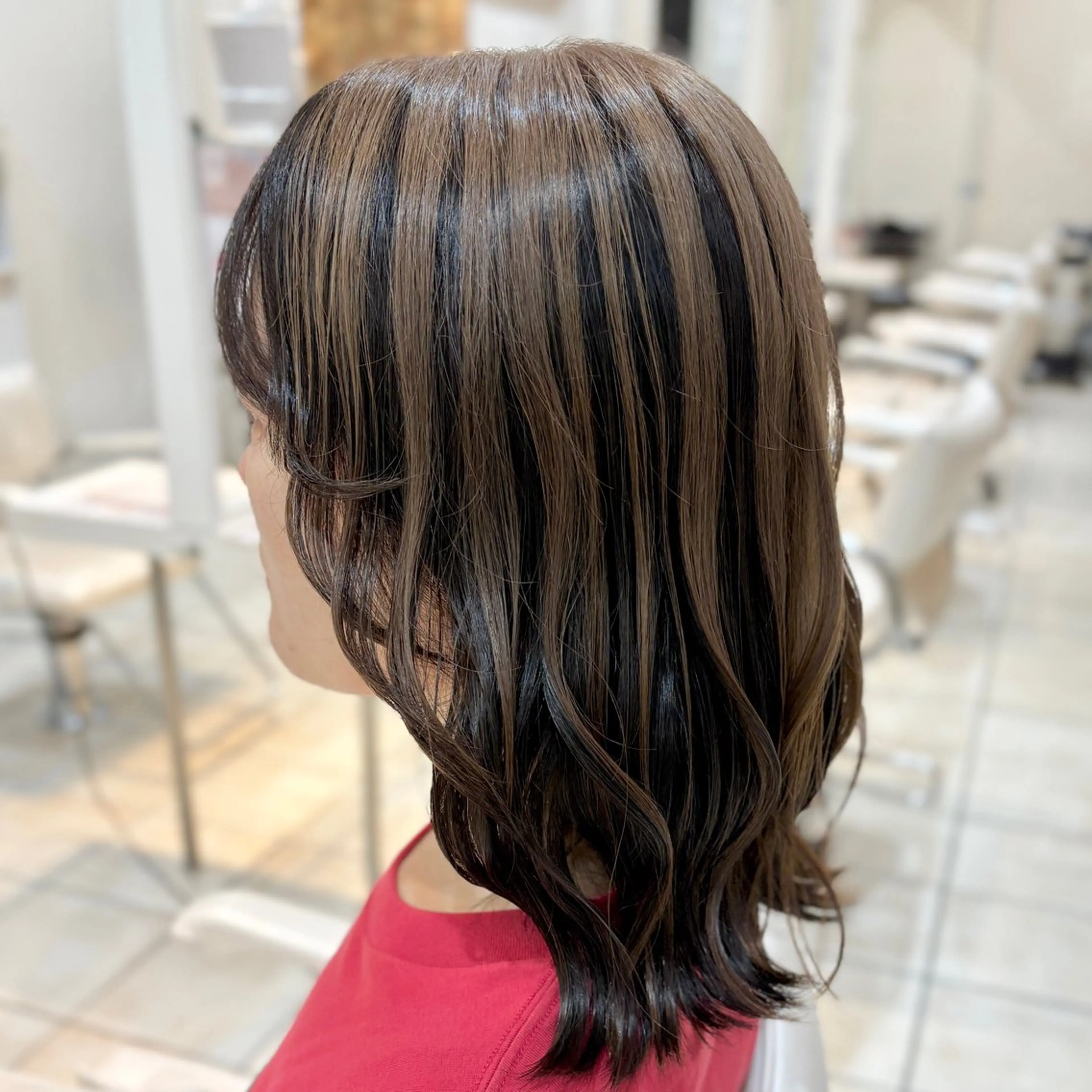 ミディアム カラー ヘアカラー ブリーチ/ヘアセット 【𝙍𝙞𝙣𝙤】のヘアスタイル