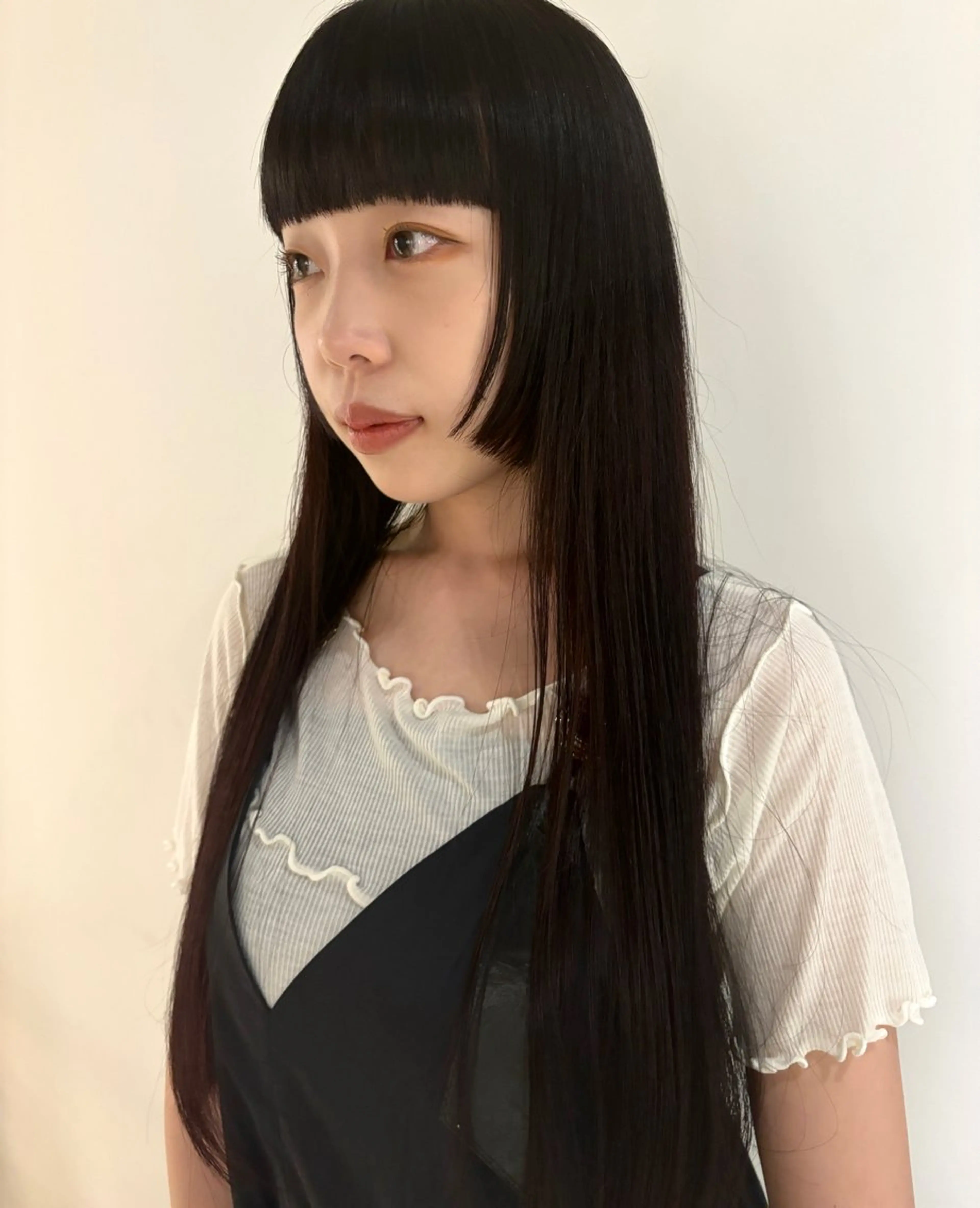 ロング カラー ワイドバング カット やまもと さえのヘアスタイル