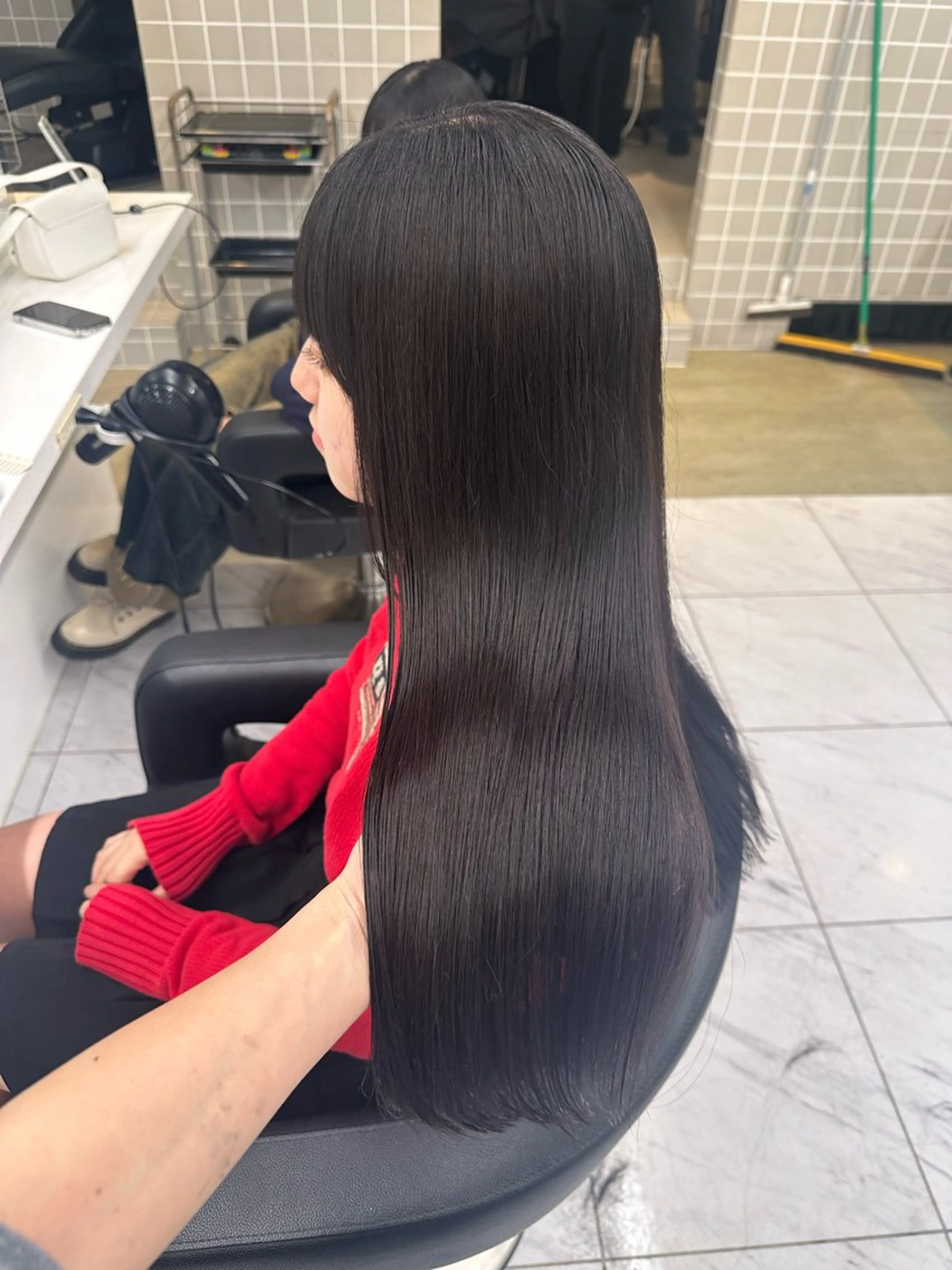 ロング カラー ベージュカラー 黒髪 ブリーチ ブルーカラー ブルーブラック 🪞ハイトーン🪞 🤍waka🤍のヘアスタイル