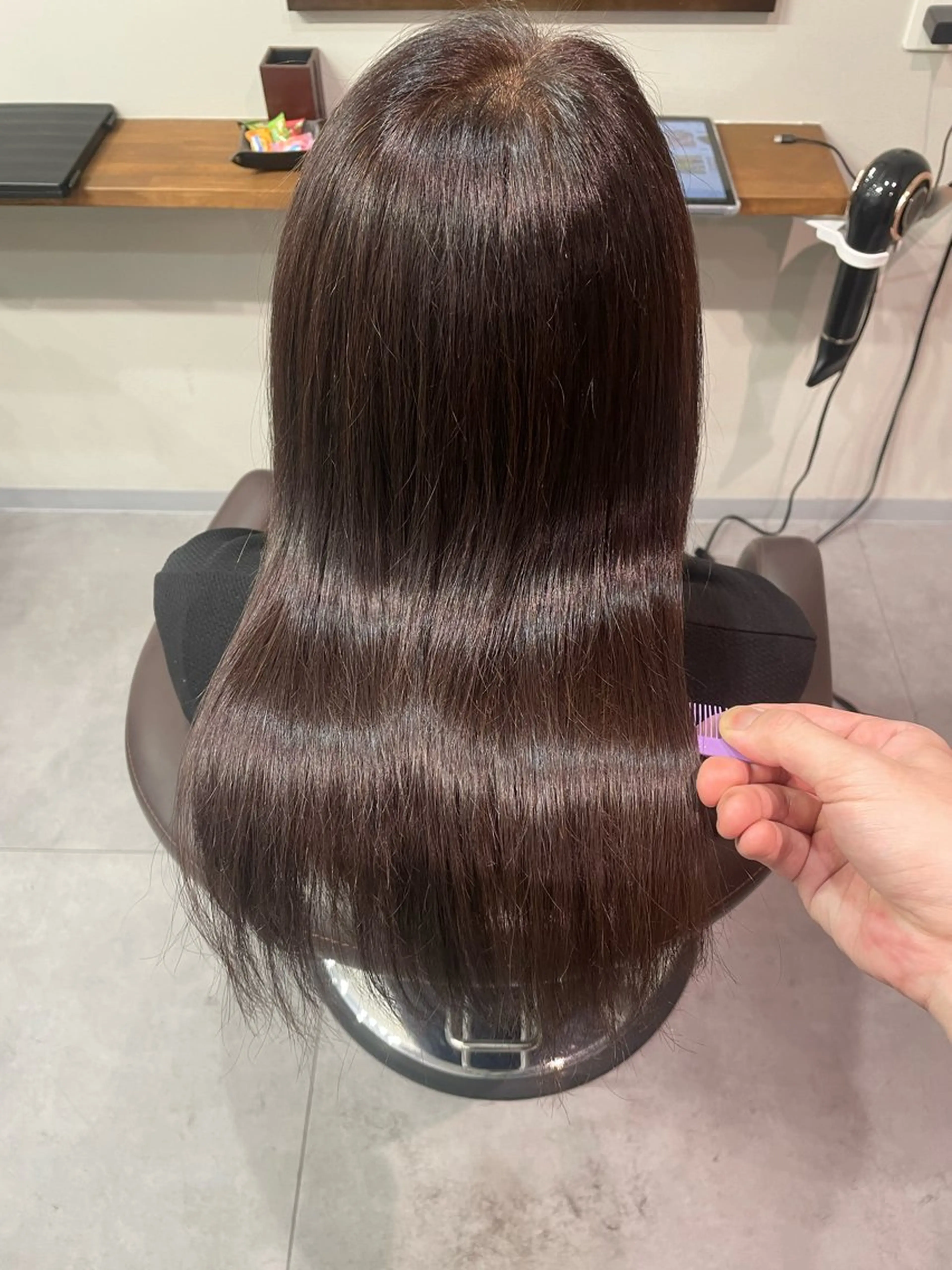 ミディアム カット ヘアカラー トリートメント 飯村 友亮のヘアスタイル