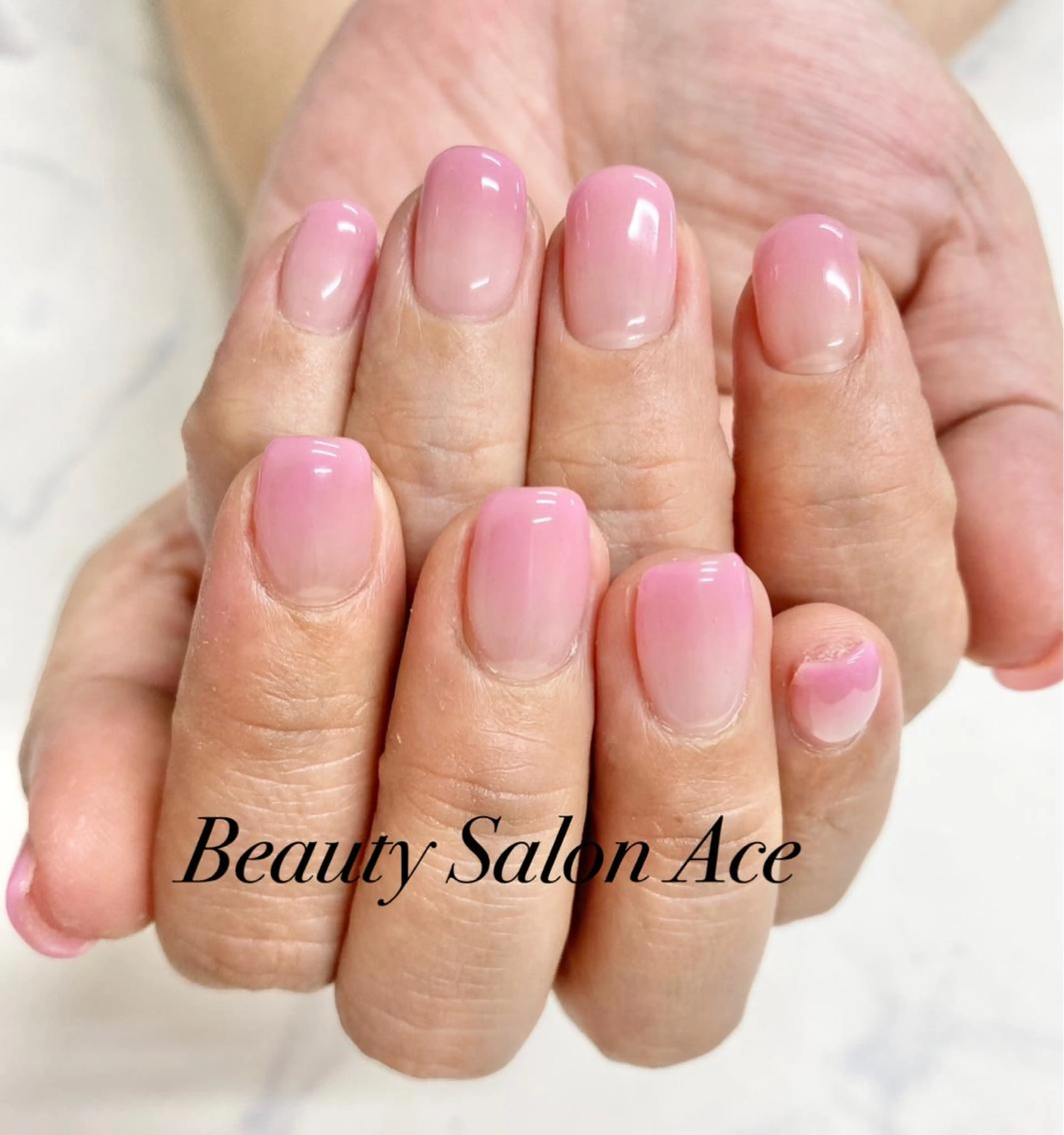 ネイル グラデーション メンズネイル 夏ネイル Beauty Salon Ace（ネイルサロン　エース）所属・池袋フィルイン Ace♡Nailのネイルデザイン