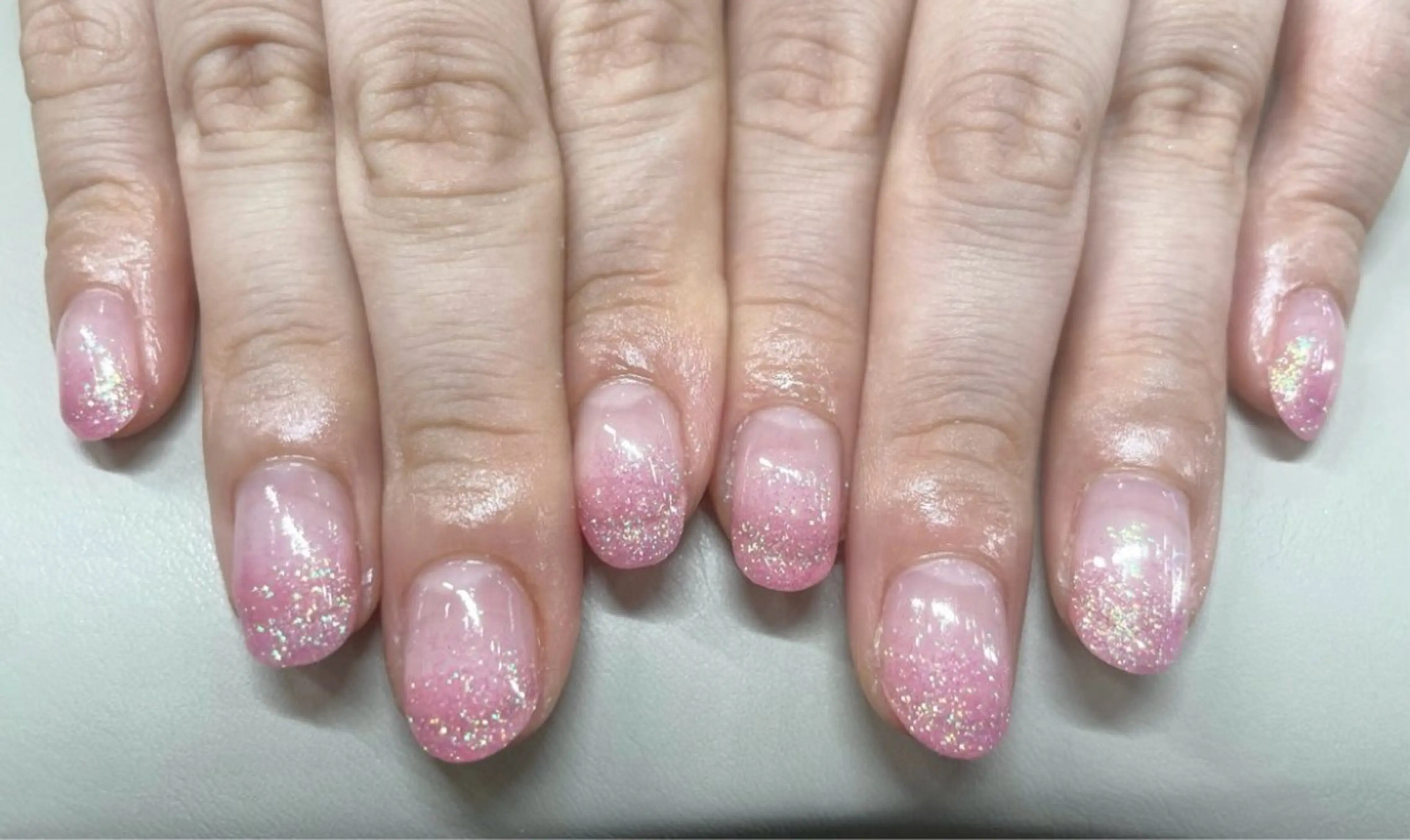 ネイル 🎀mahiro🎀 ワンホンネイル❤️のネイルデザイン