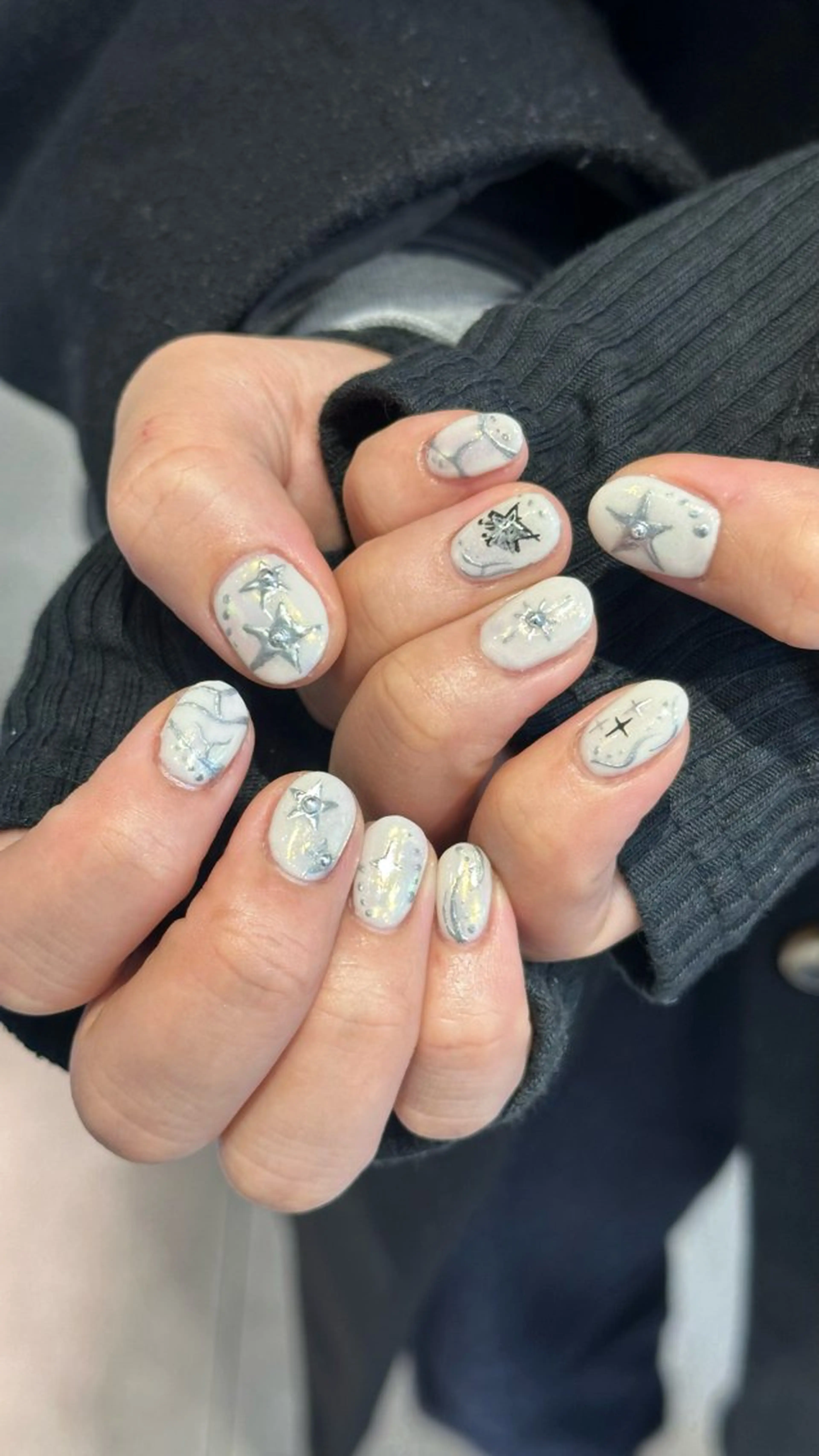 ネイル ハンドネイル 🎀韓国レイヤー特化 🎀ベージュ/ミクのヘアスタイル