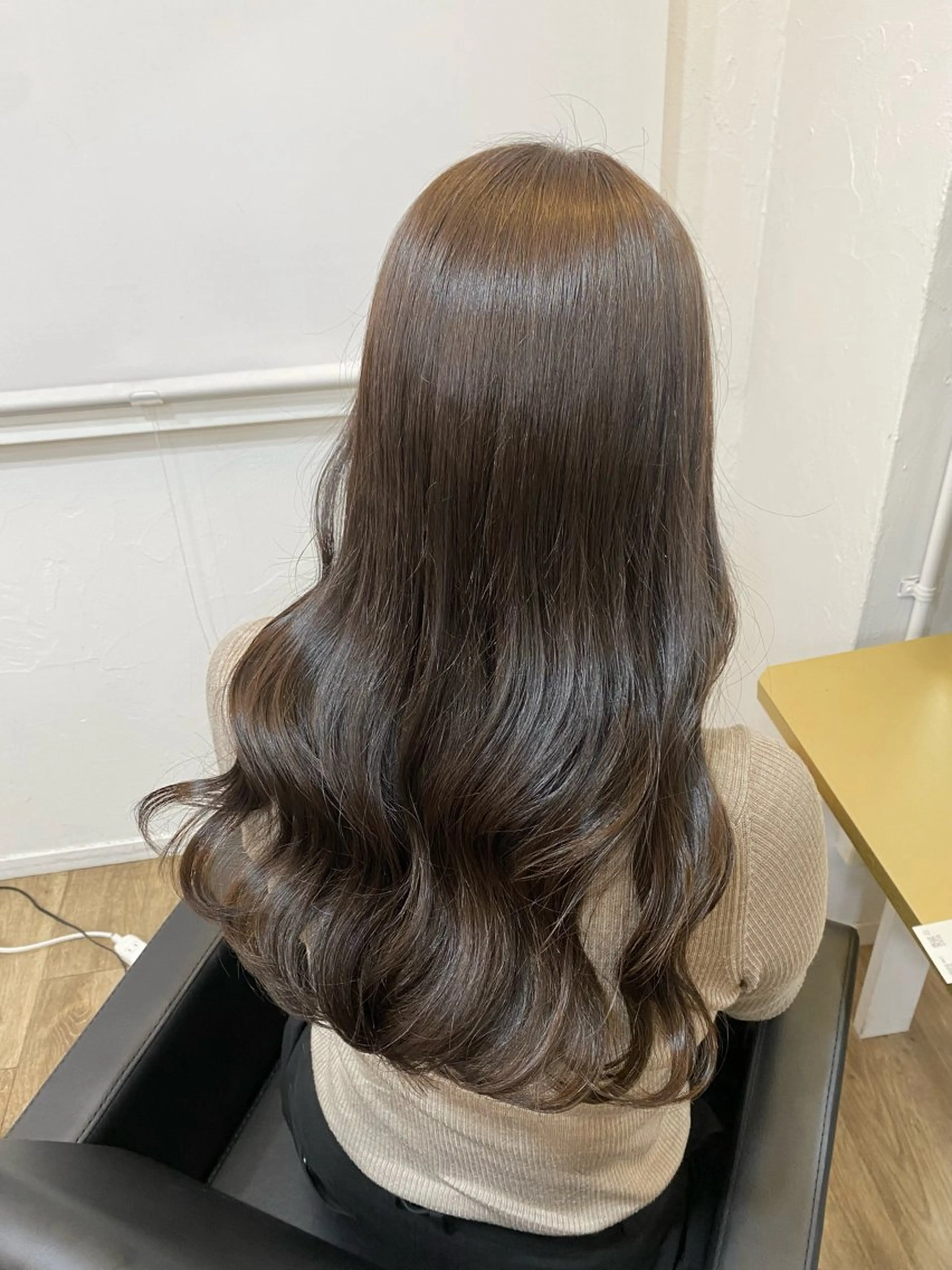 ロング カラー ベージュカラー ブリーチ 透明感カラー ダブルカラー ブリーチなしカラー ヘアカラー みやび/透明感カラー /髪質改善のヘアスタイル