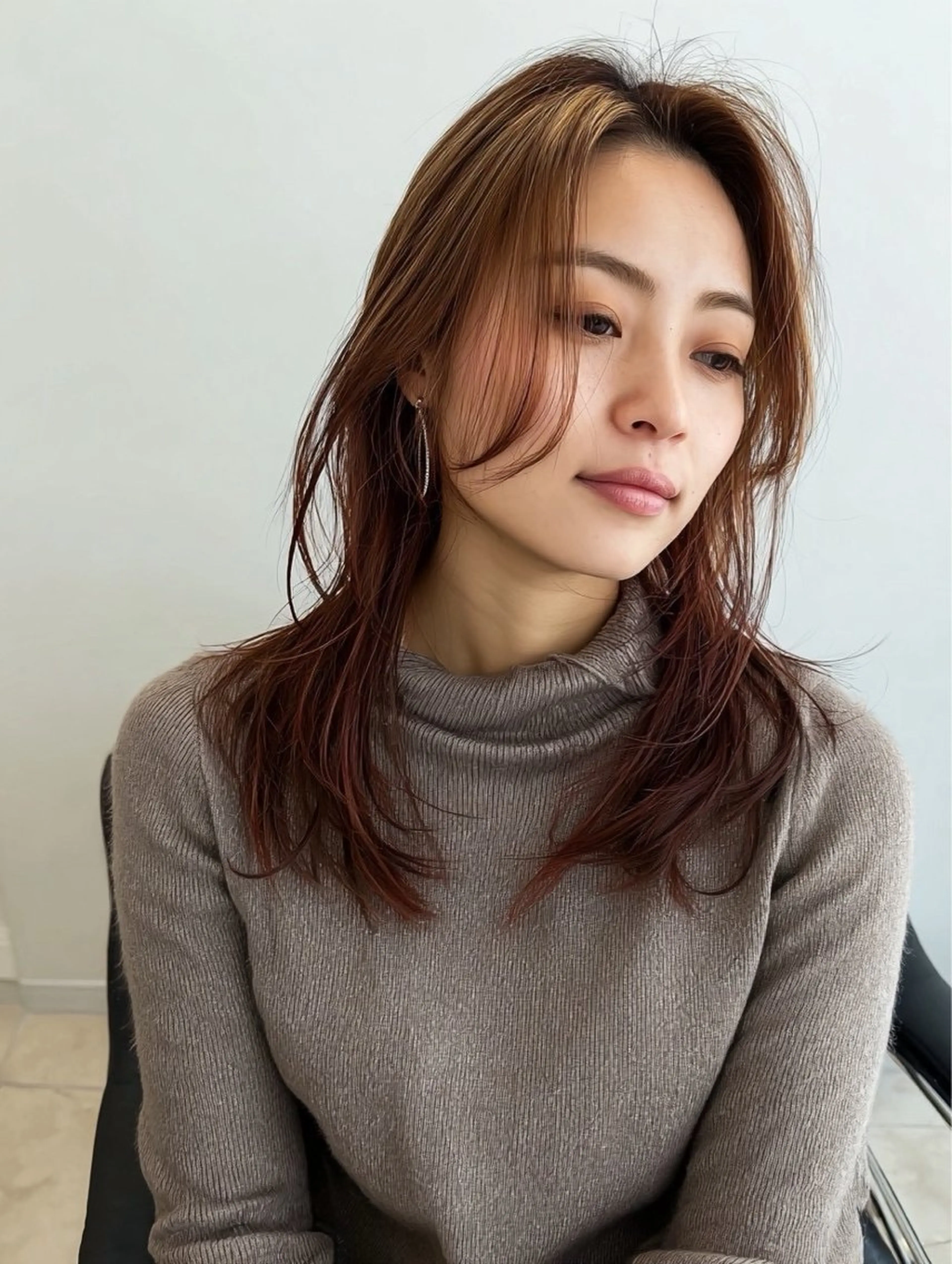 セミロング カット 艶髪デザイナー ユウタ｜髪質改善特化のヘアスタイル