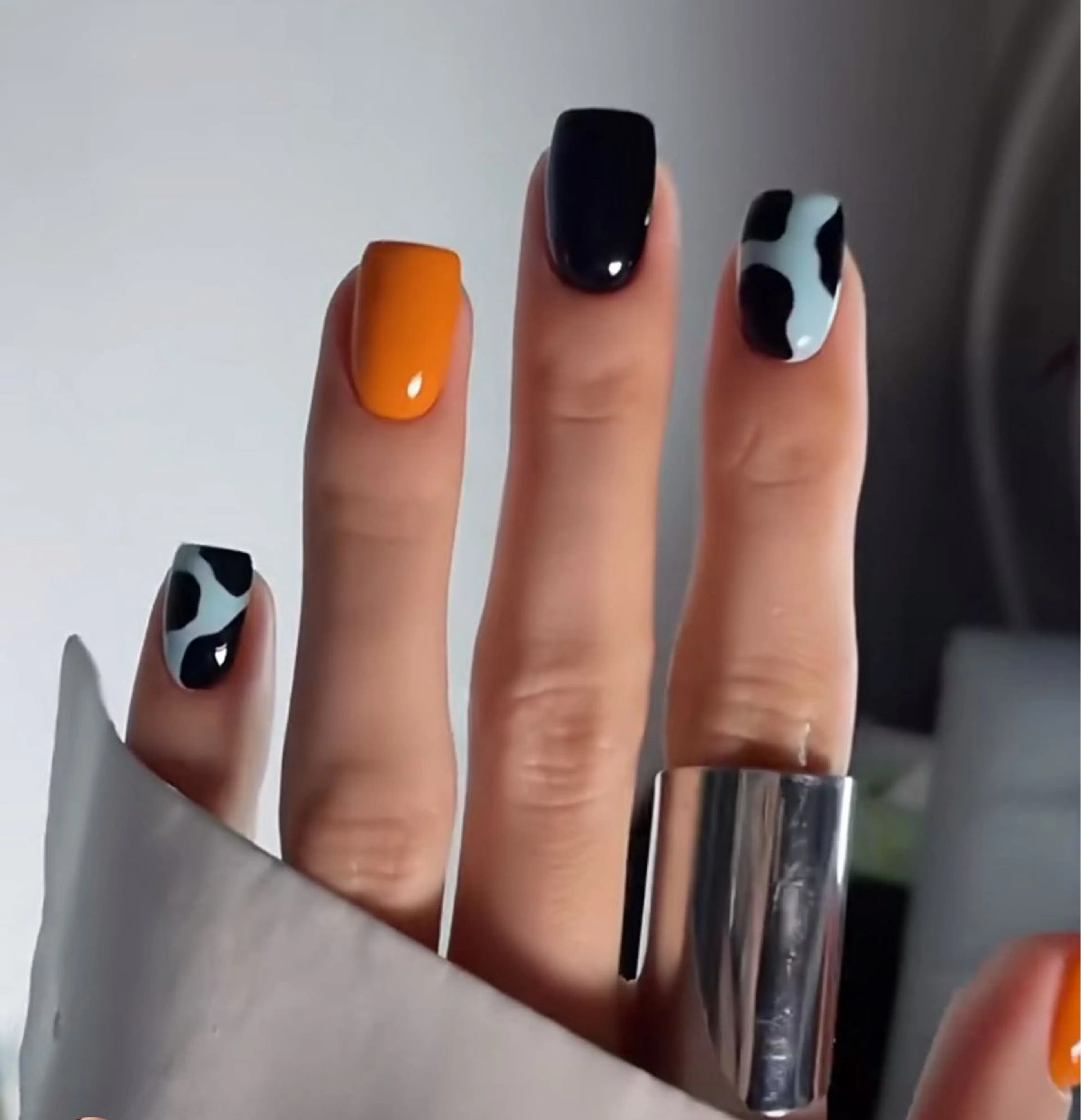 ネイル Dioneネイル リリのネイルデザイン