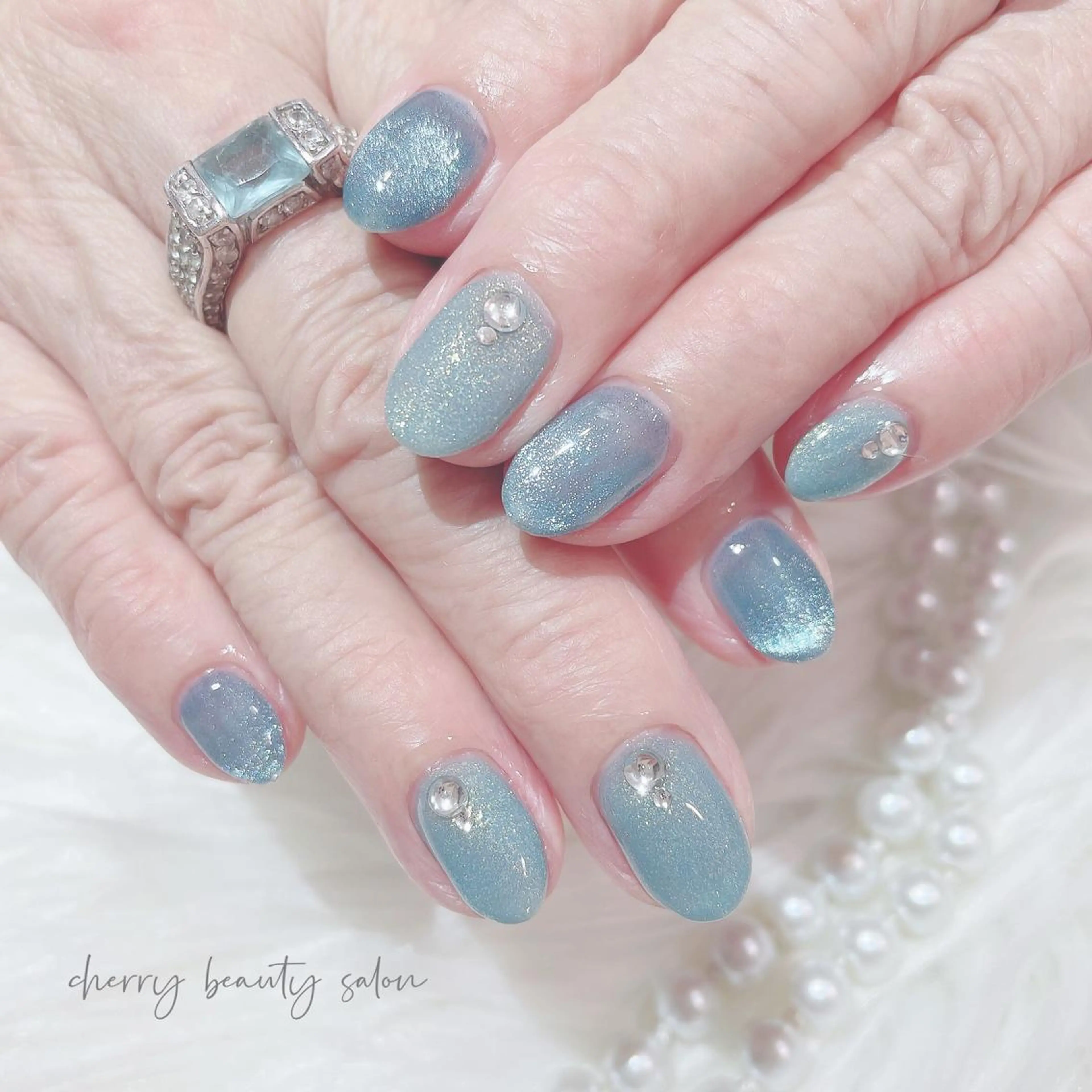 ネイル ストーンネイル SAKURA 🍒のネイルデザイン