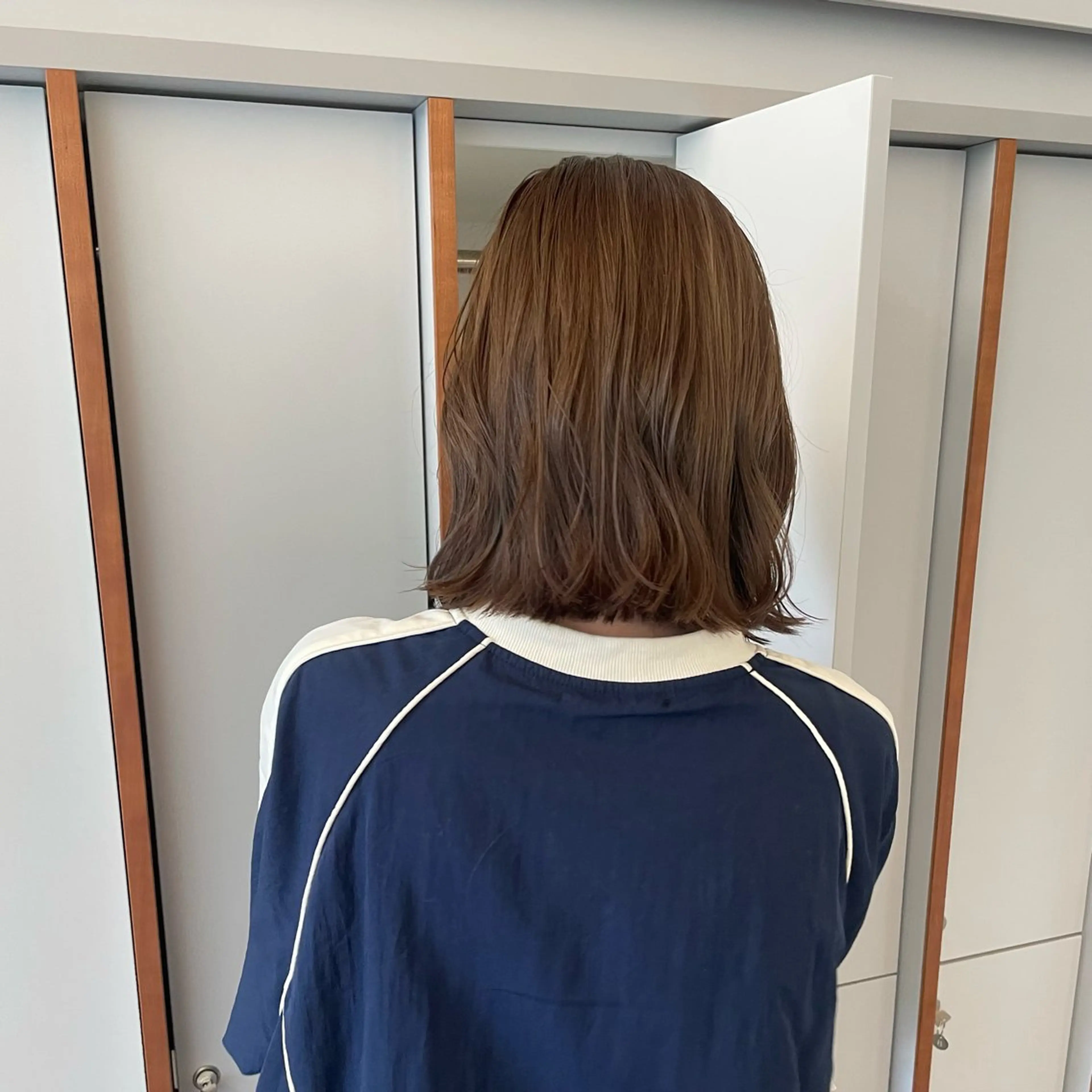 ショート カラー ベージュカラー ブリーチ 透明感カラー ダブルカラー ブリーチなしカラー ヘアカラー トリートメント ブリーチ/レイヤー 🌻Mutsumiのヘアスタイル