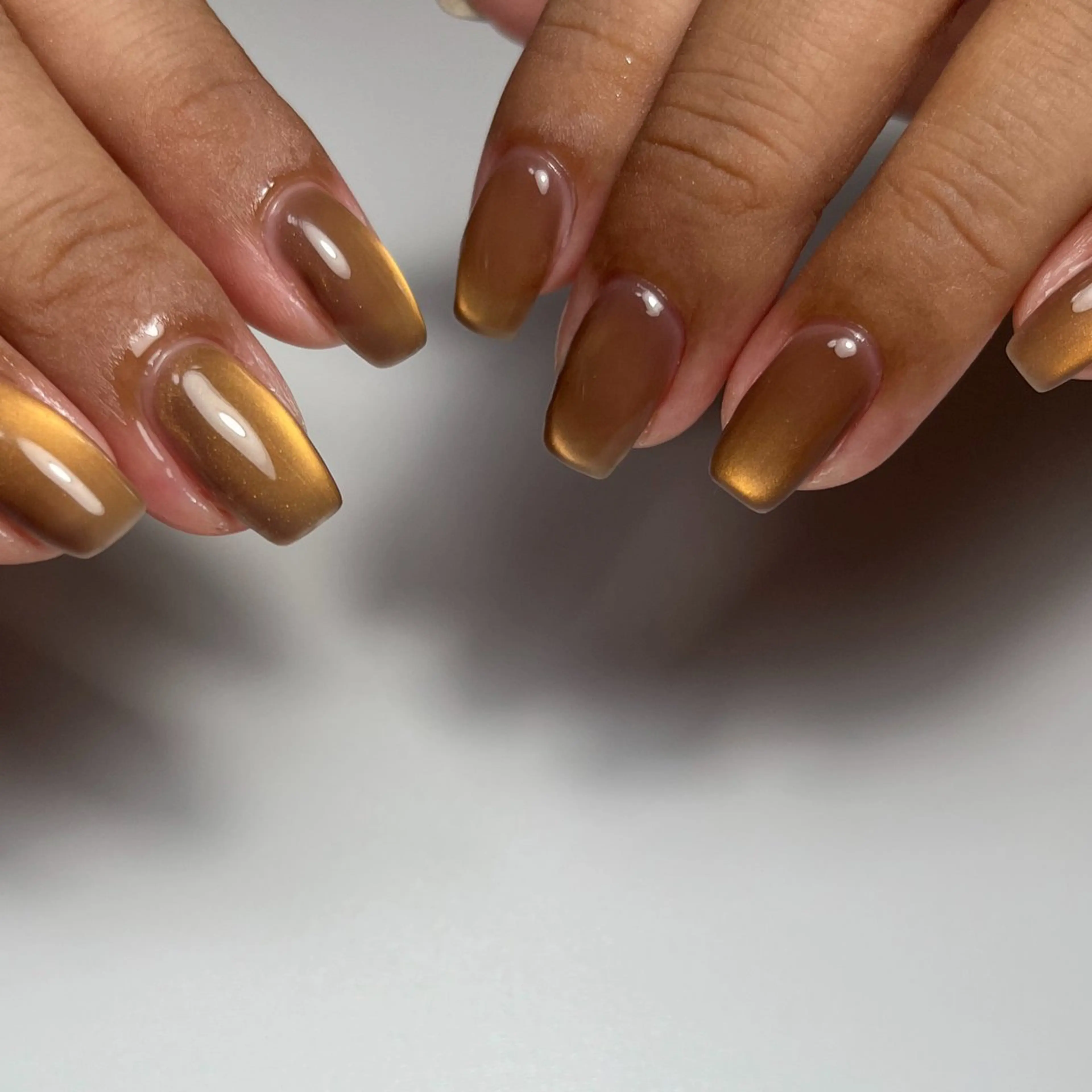 ネイル マグネットネイル ハンドネイル le'a所属・miya .のネイルデザイン