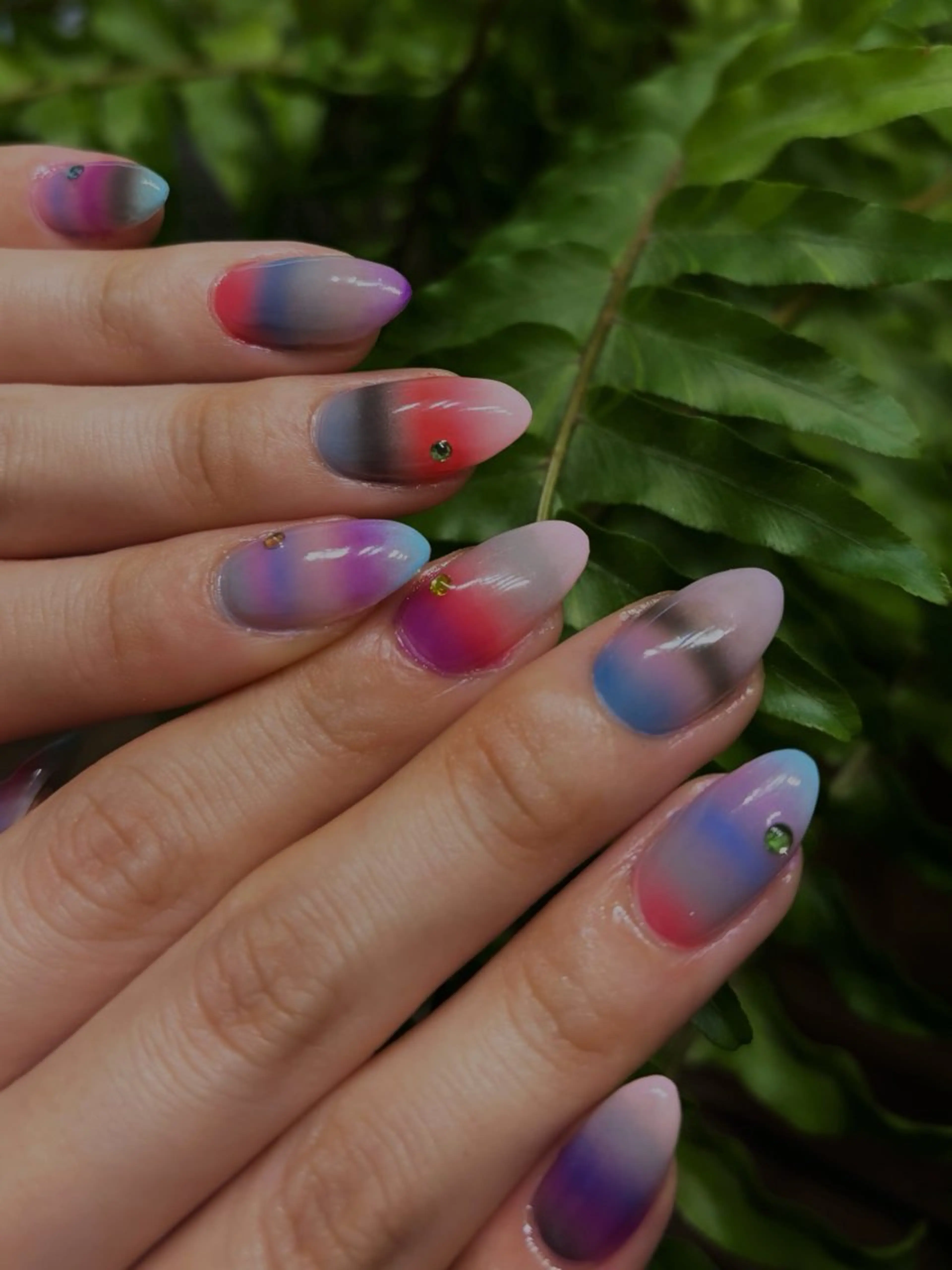 ミディアム ハンドネイル nail studio romance所属・romance senaのネイルデザイン