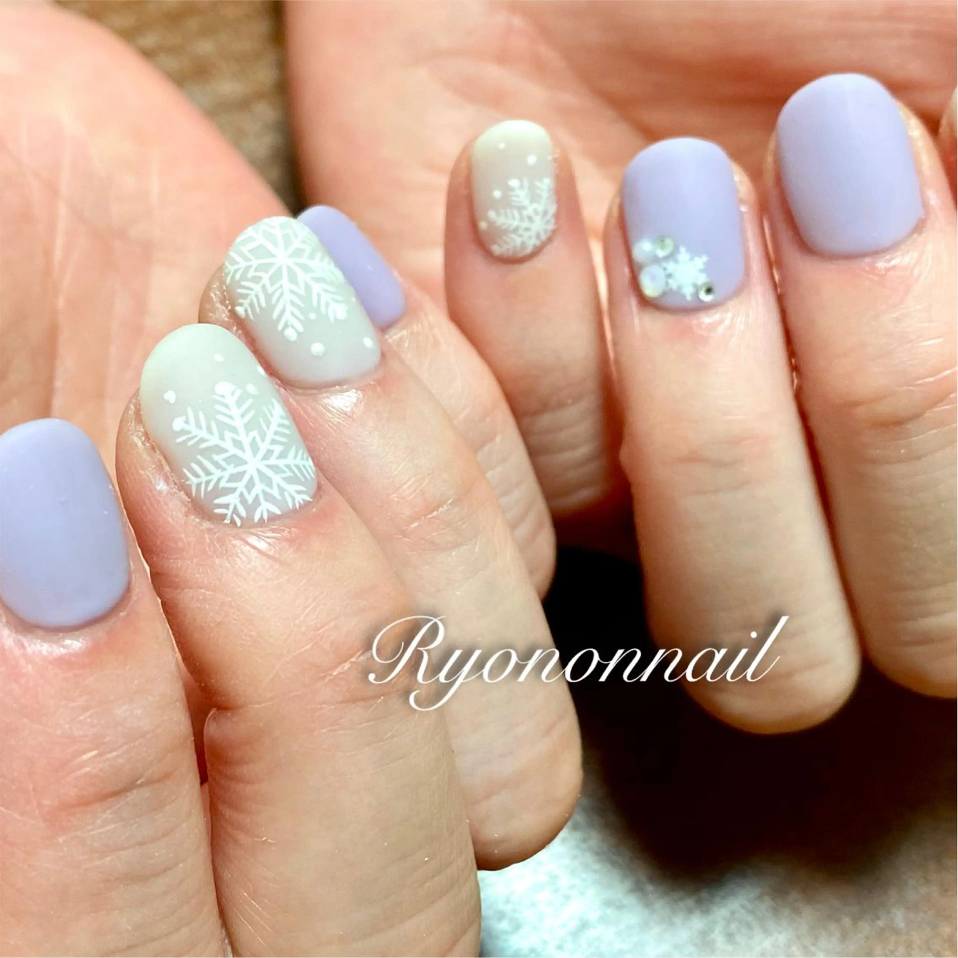 ネイル Ryononnail(リョノンネイル)所属・Ryononnail 上谷典子のネイルデザイン