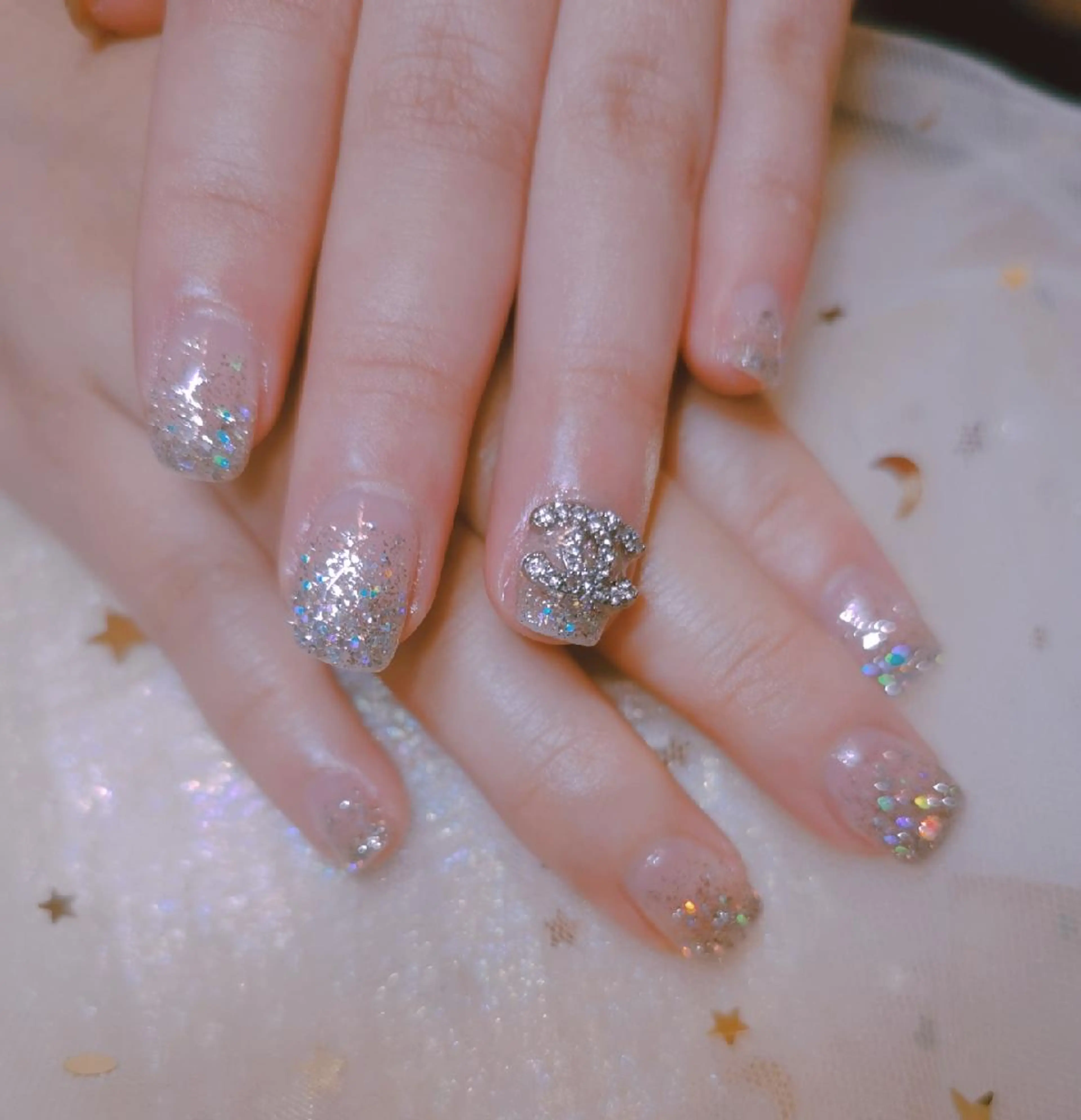 ネイル ハンドネイル ネイリストゆか💅 長さだし、深爪矯正のネイルデザイン