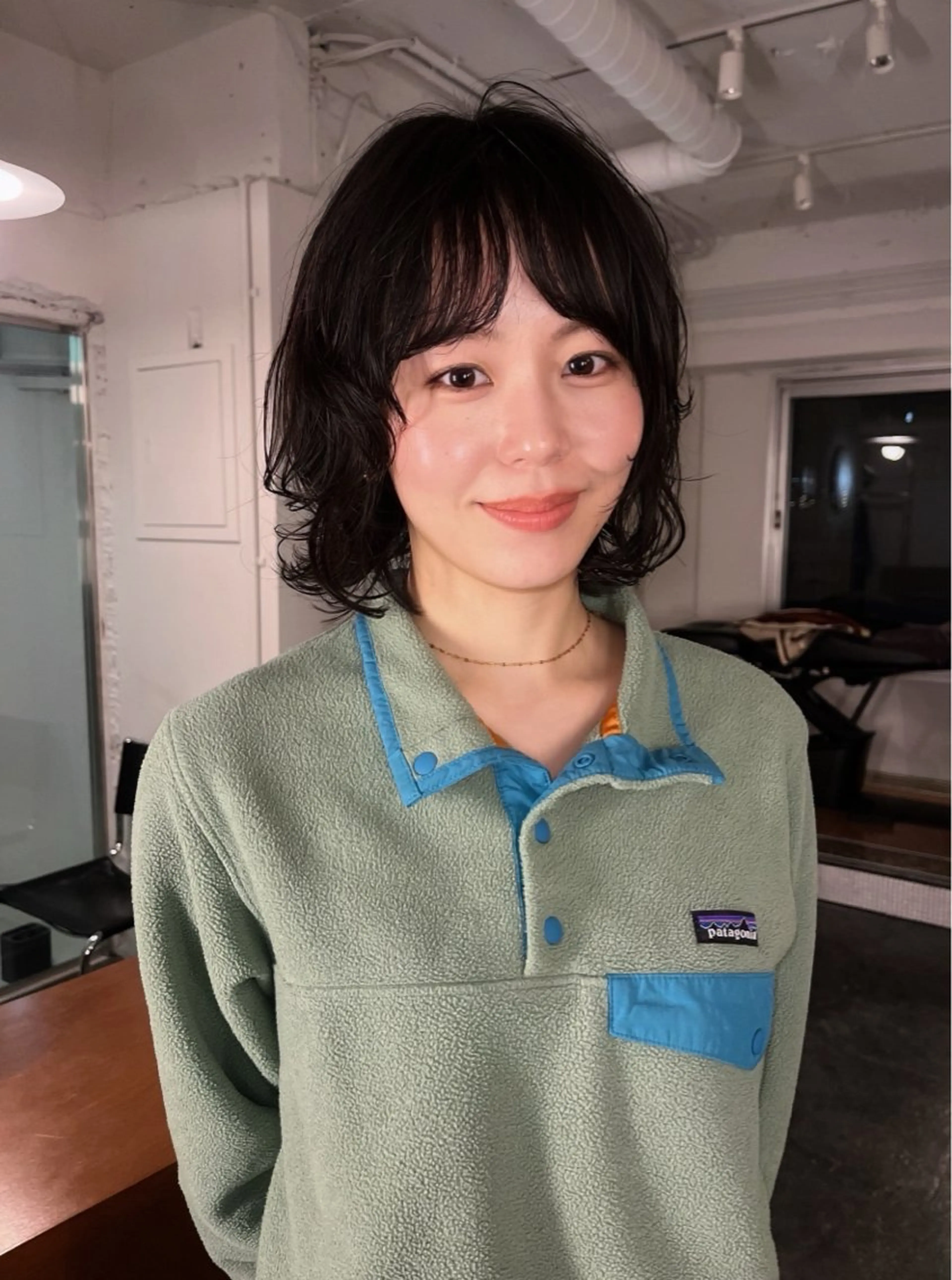 ミディアム カット パーマ レイヤー/ケアパーマ /ニュアンス/モードのヘアスタイル