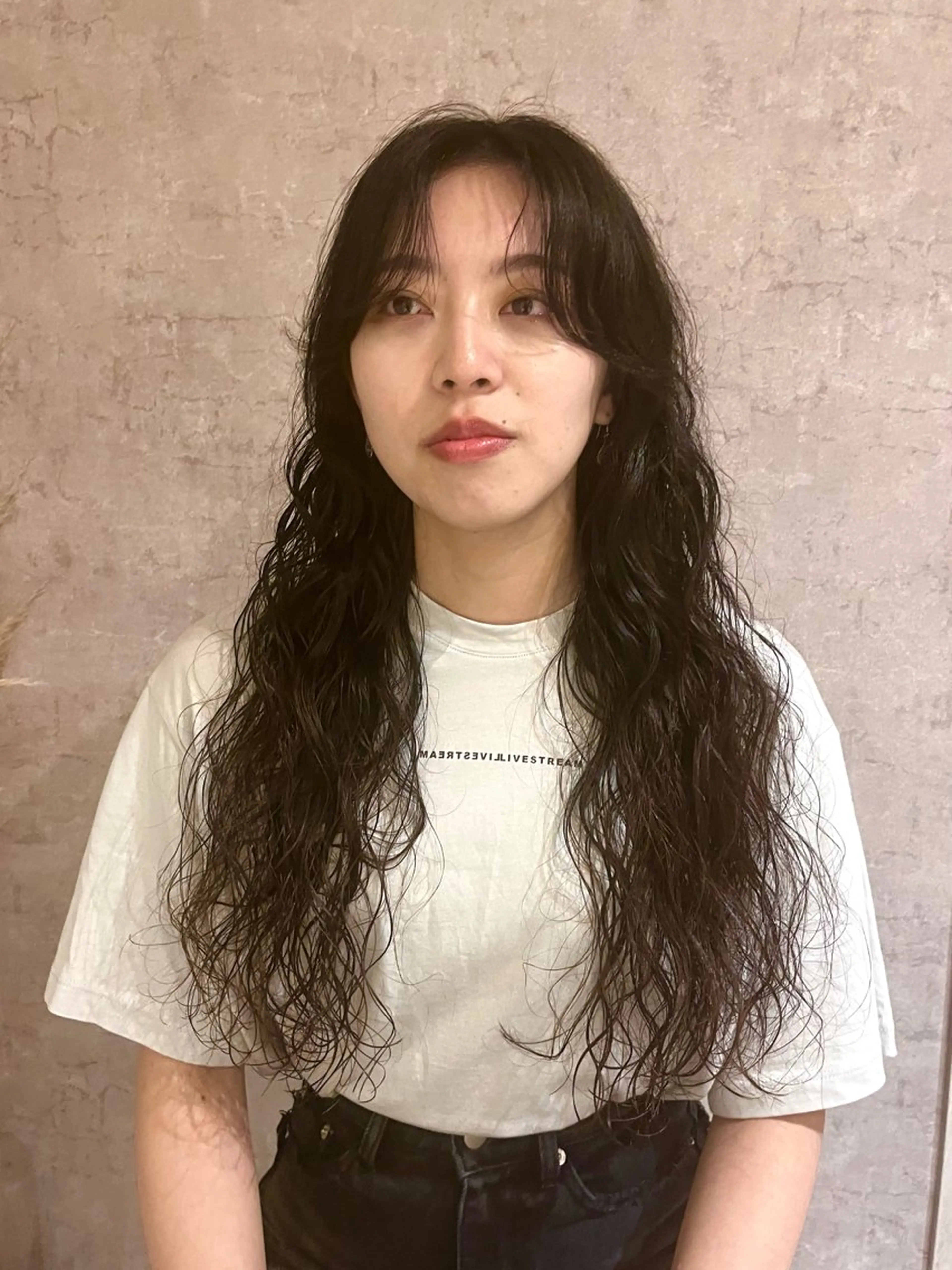 ロング パーマ デート ロング ソバージュ カット パーマ mulum所属・ボブパーマ/ ウルフパーマ原科🪴のヘアスタイル