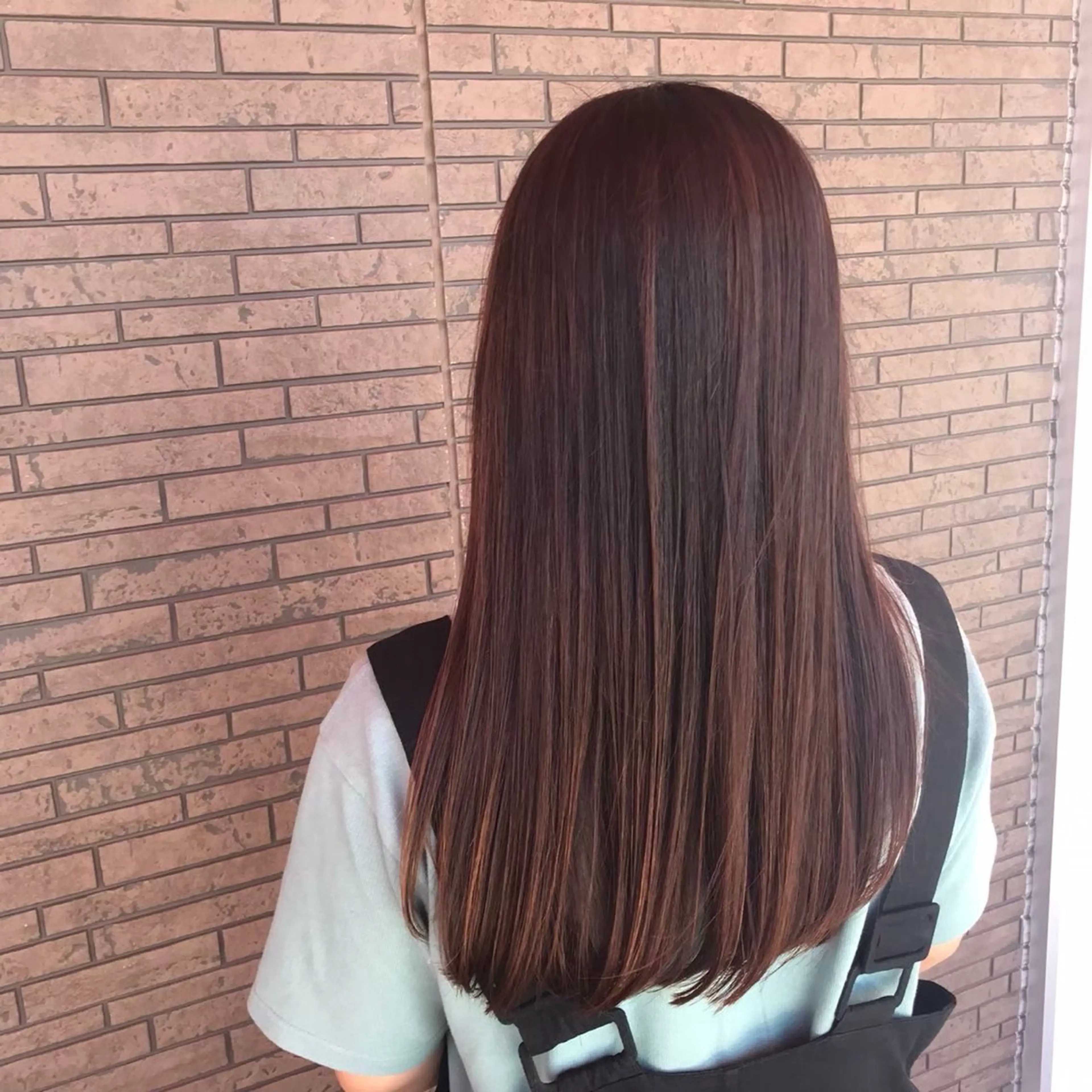 ロング スイートテラス所属・KUDAKA MOMOKOのヘアスタイル