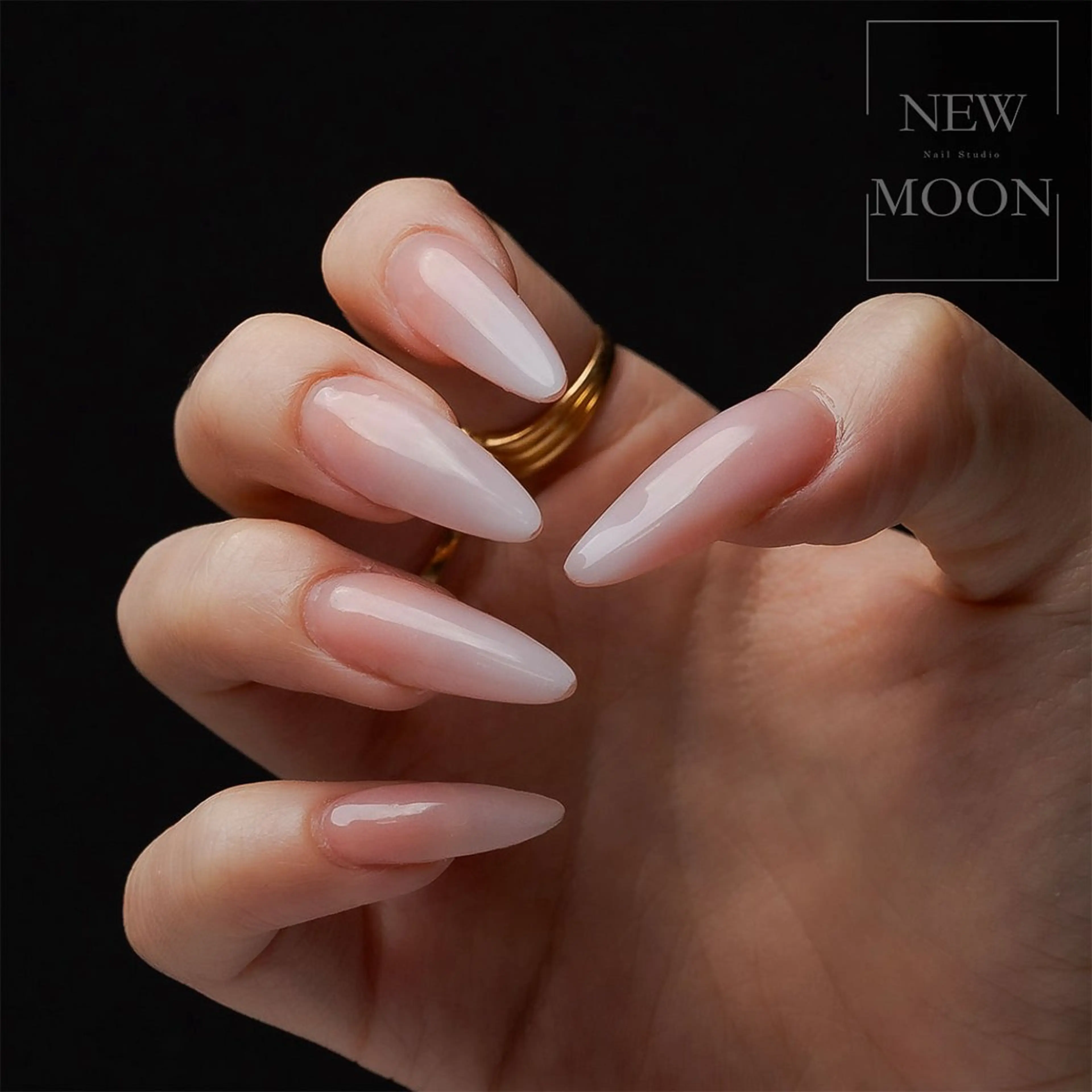 ネイル ハンドネイル Nail Studio NEW MOON所属・NEWMOON maki_恵比寿のネイルデザイン