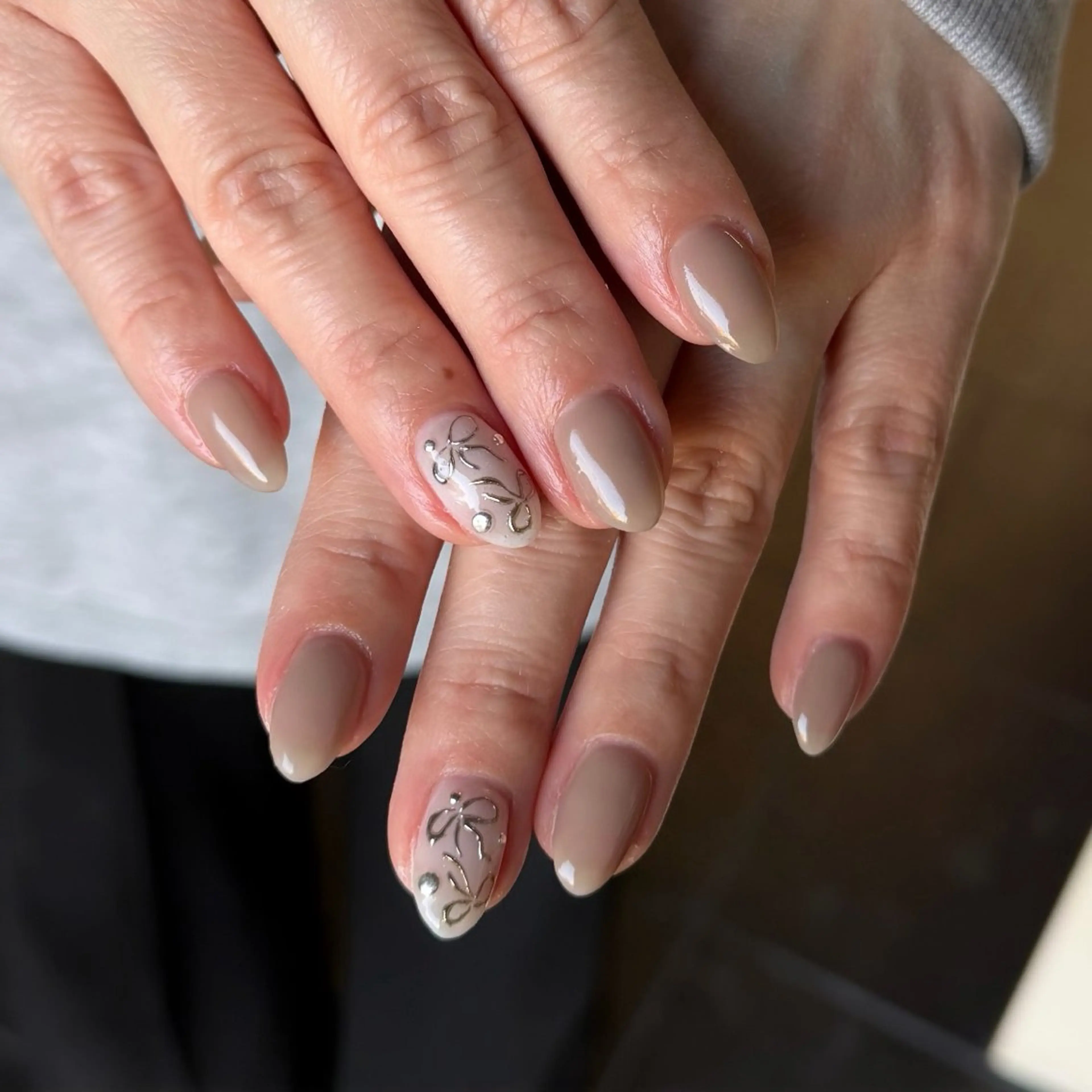 ネイル ハンドネイル 藤村 美玖のネイルデザイン