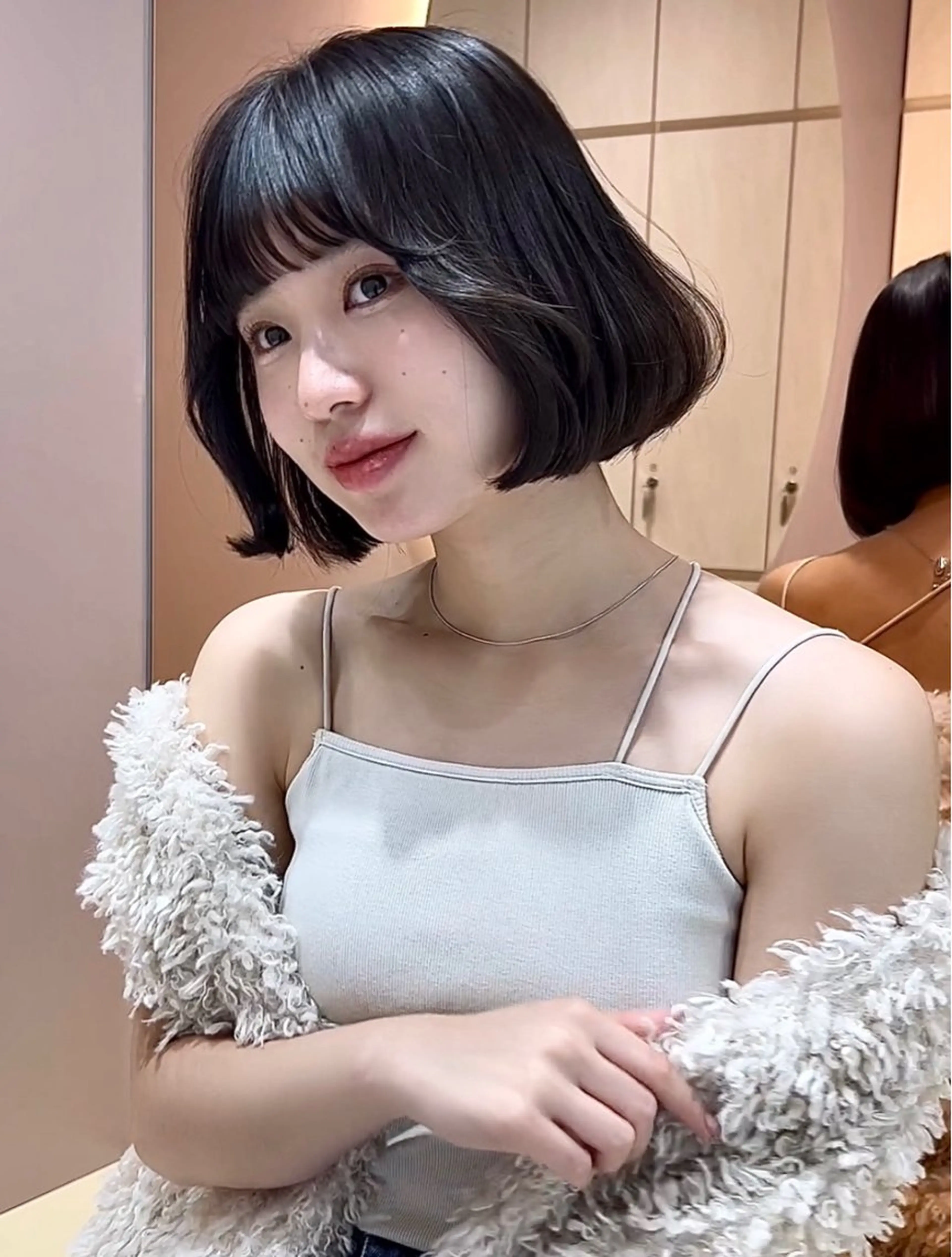 ショート 韓国顔周りヘア 🇰🇷💐石井遥のヘアスタイル