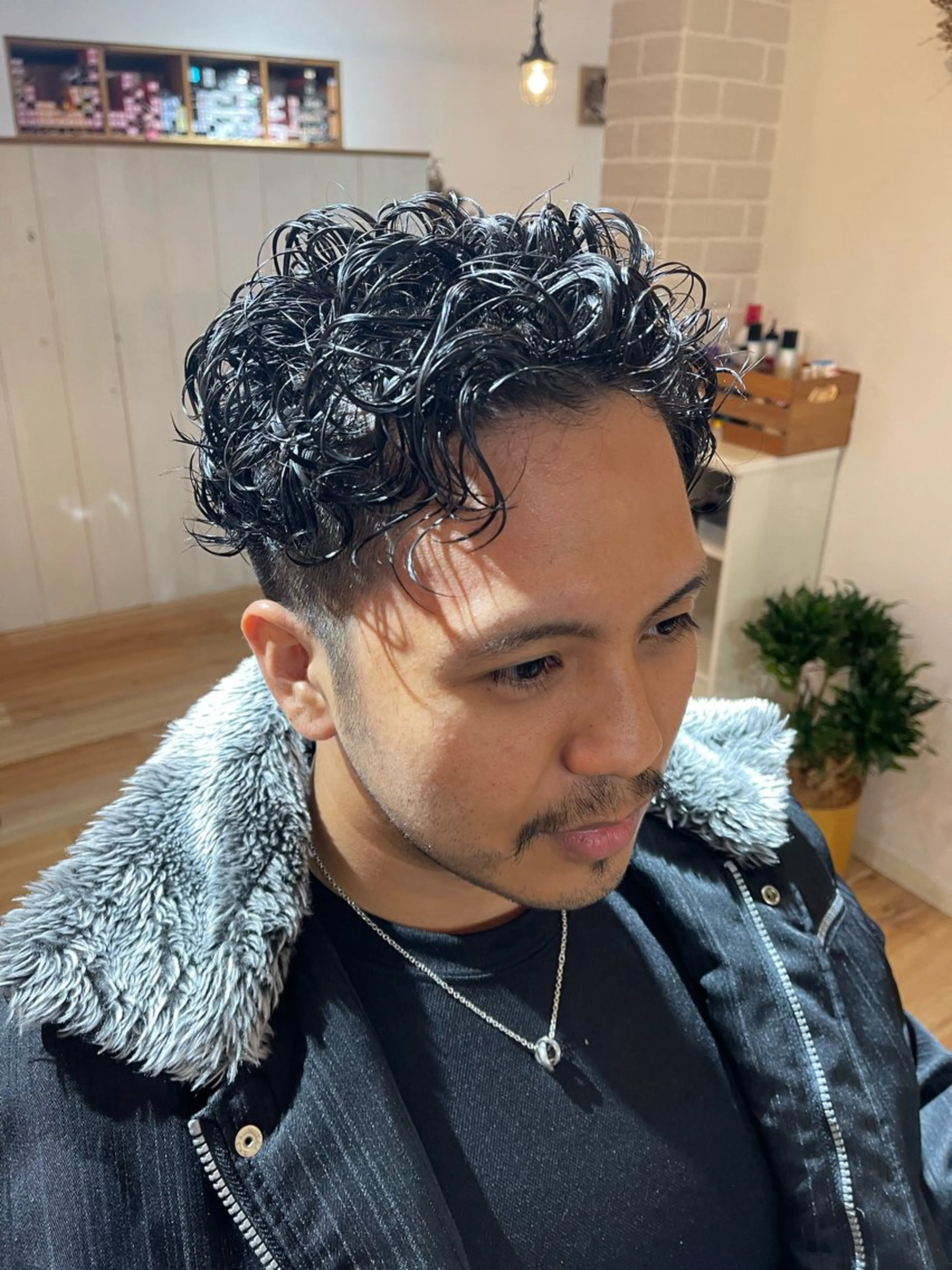 𓇼Men's ニュアンスパーマ《カット込》の写真