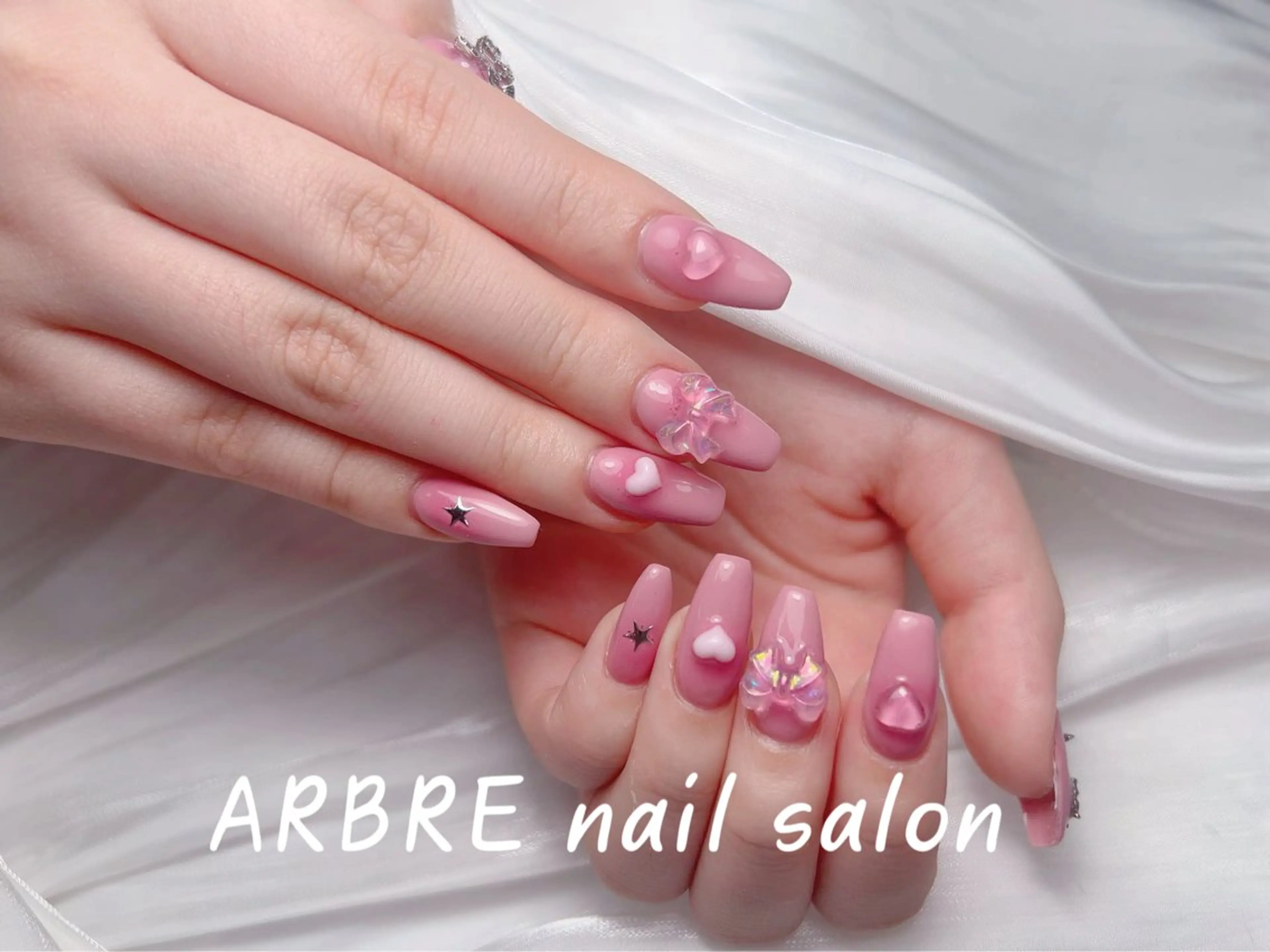 ネイル ハンドネイル 小林 凛のネイルデザイン