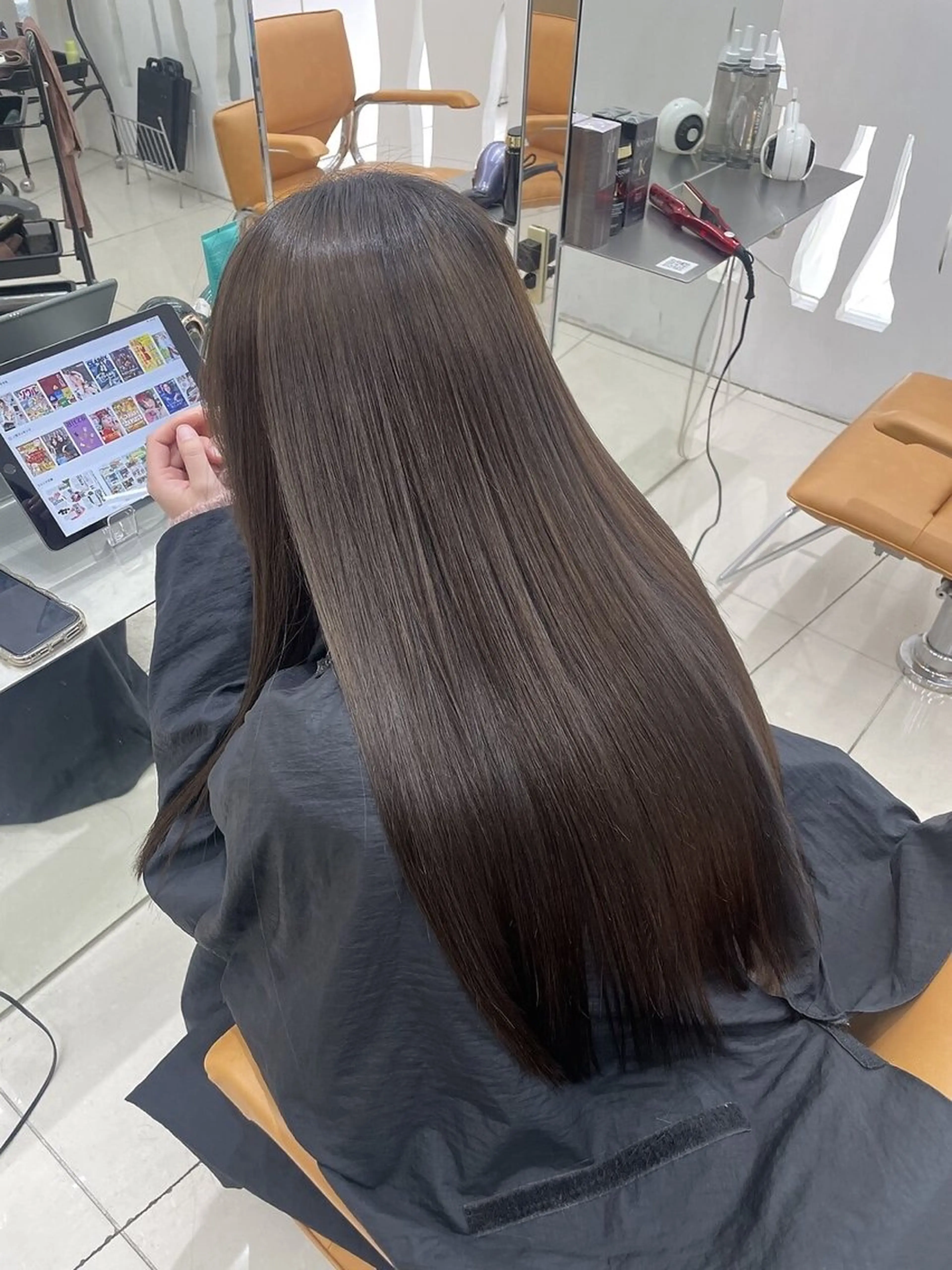 【✨ミニモ限定価格✨】🪄縮毛矯正+カラー+カット🪄#サラサラ#ワンカラー#ブリーチなしカラー＃梅雨対策＃ツヤさらの写真