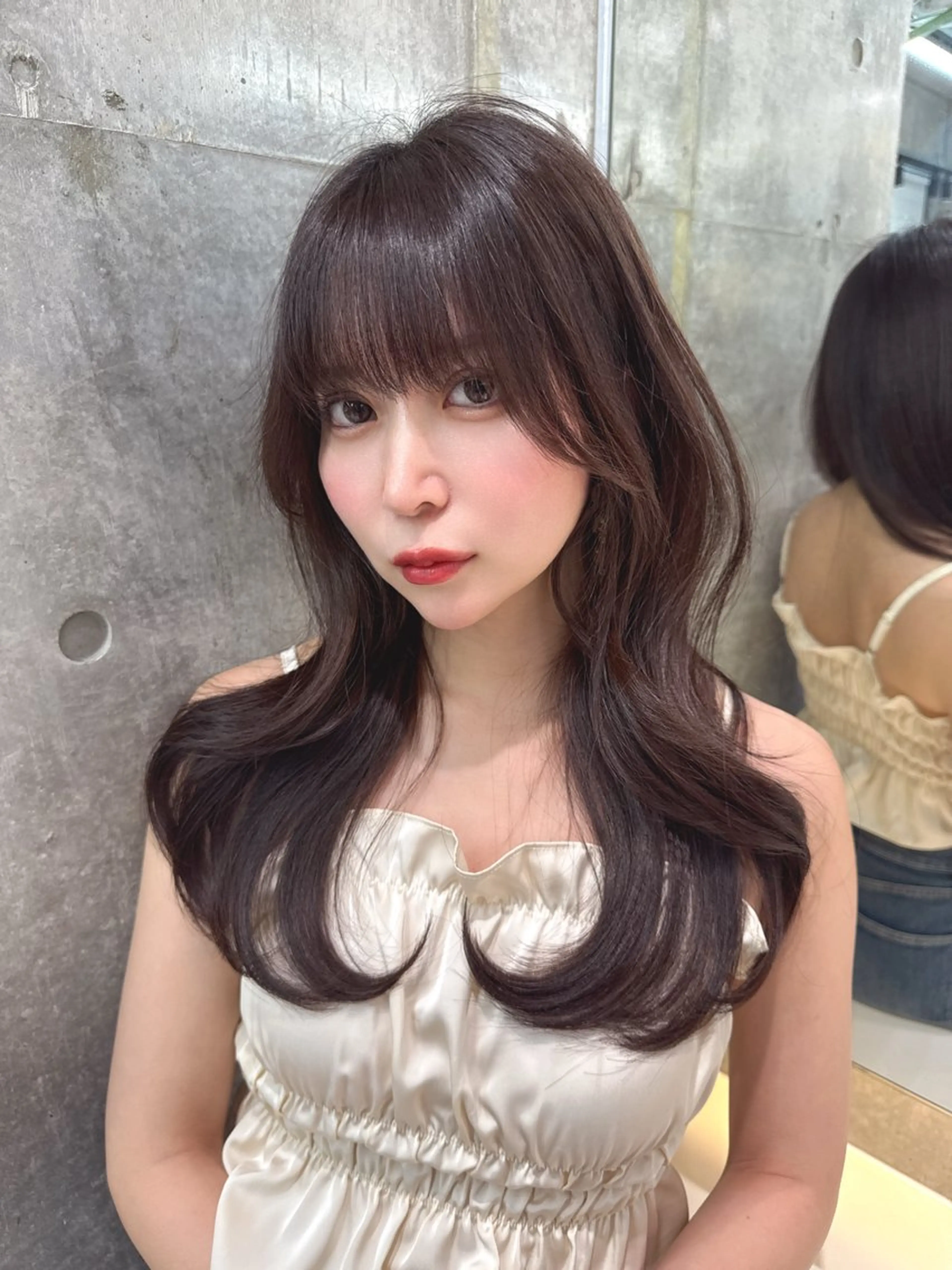 セミロング カラー カット ヘアカラー トリートメント shion 透明感カラーのヘアスタイル