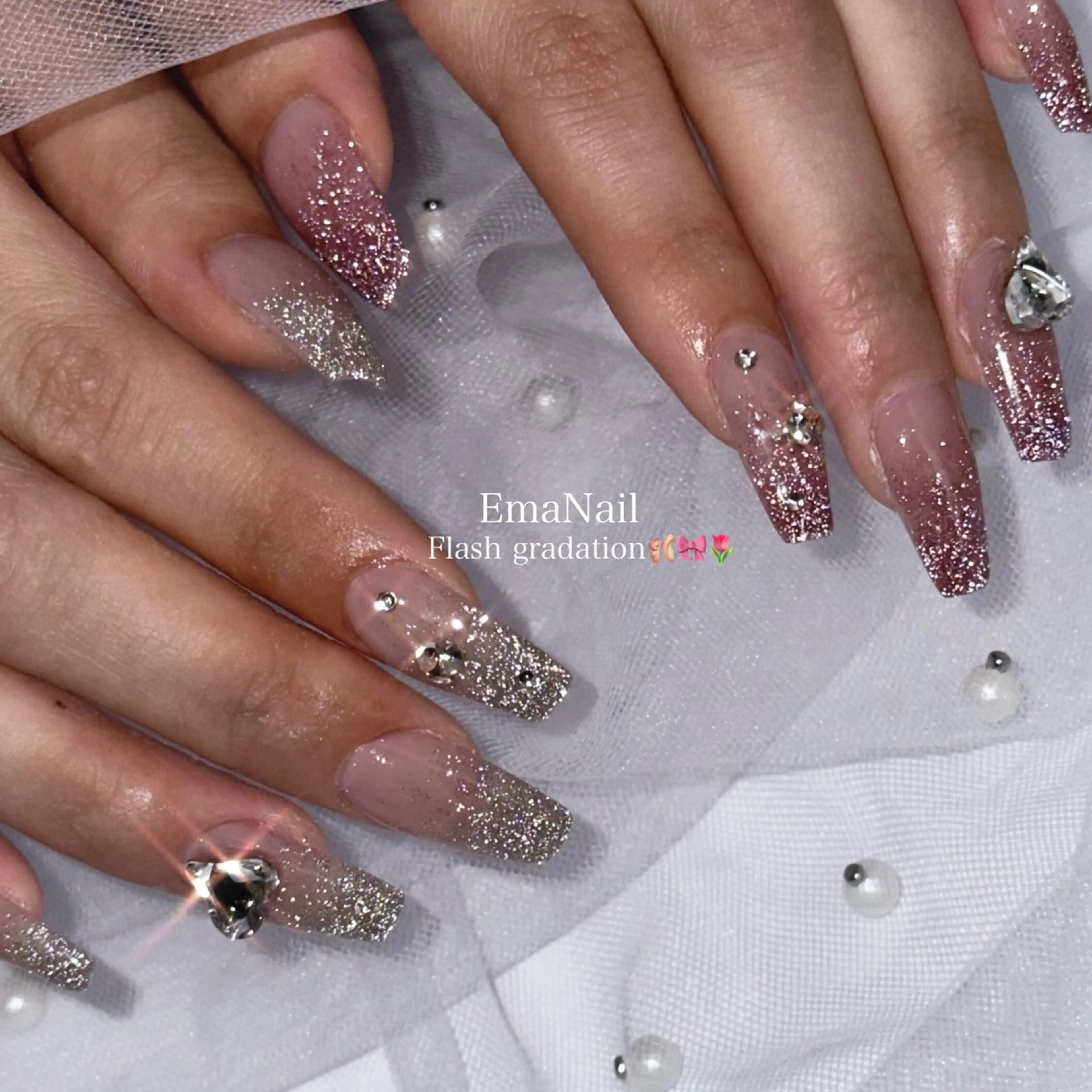 ネイル EmaNail豊中 🎀SANAのネイルデザイン