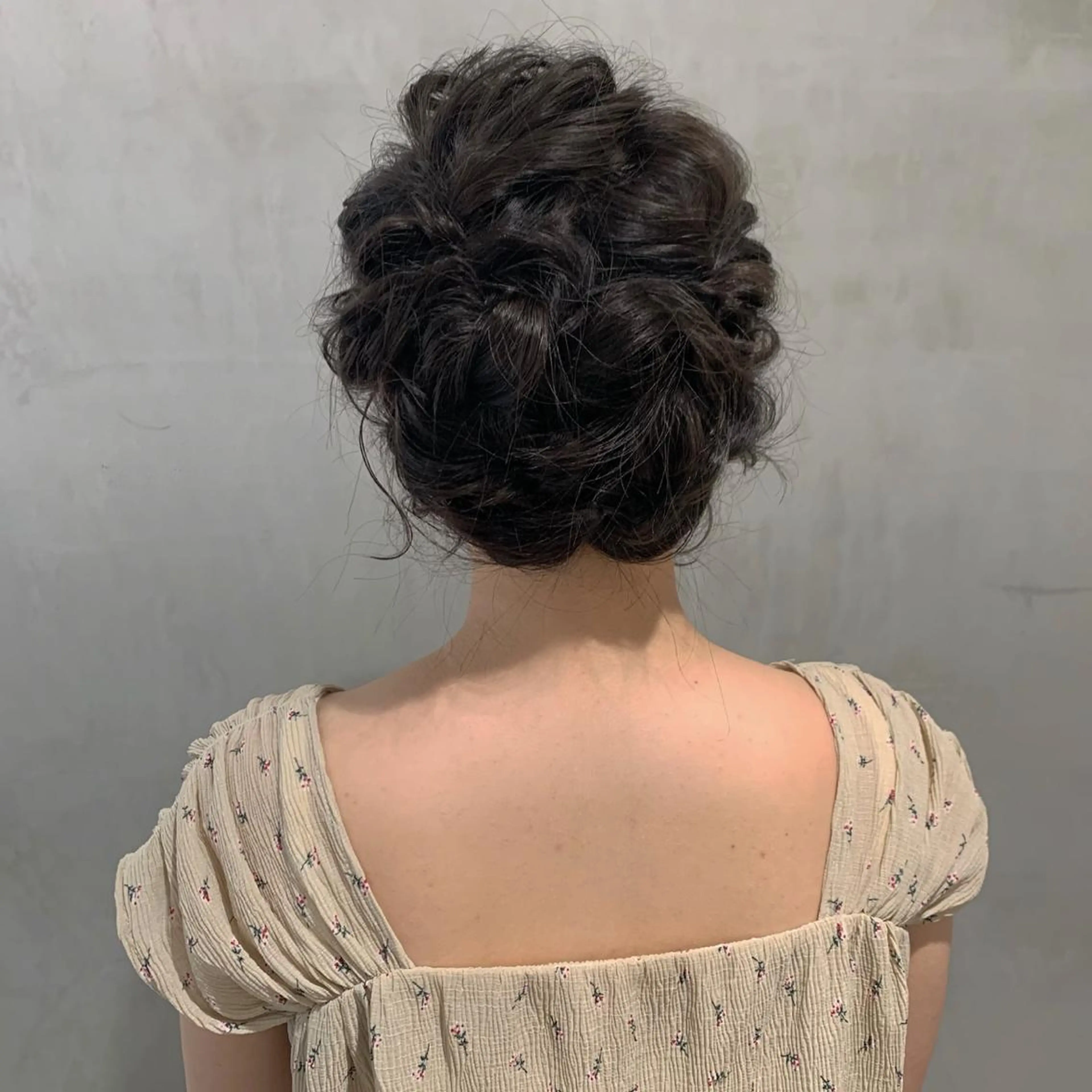 セミロング カラー ヘアアレンジ アンニュイヘア🪽 ayumiのヘアスタイル