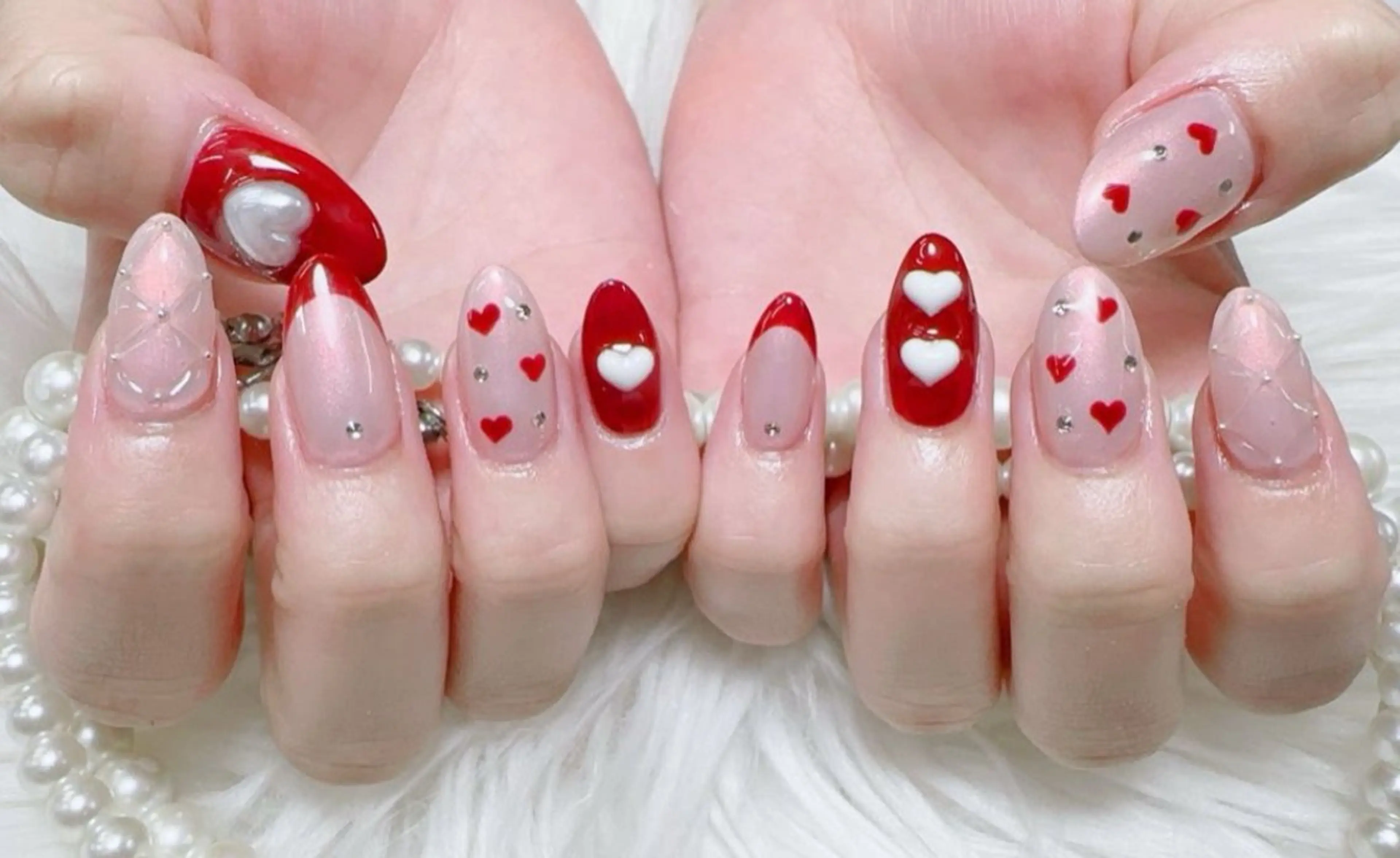 ネイル 成人式 韓国ネイル オフィスネイル ハンドネイル ハンドケア cat‘s nail🐈‍⬛のネイルデザイン