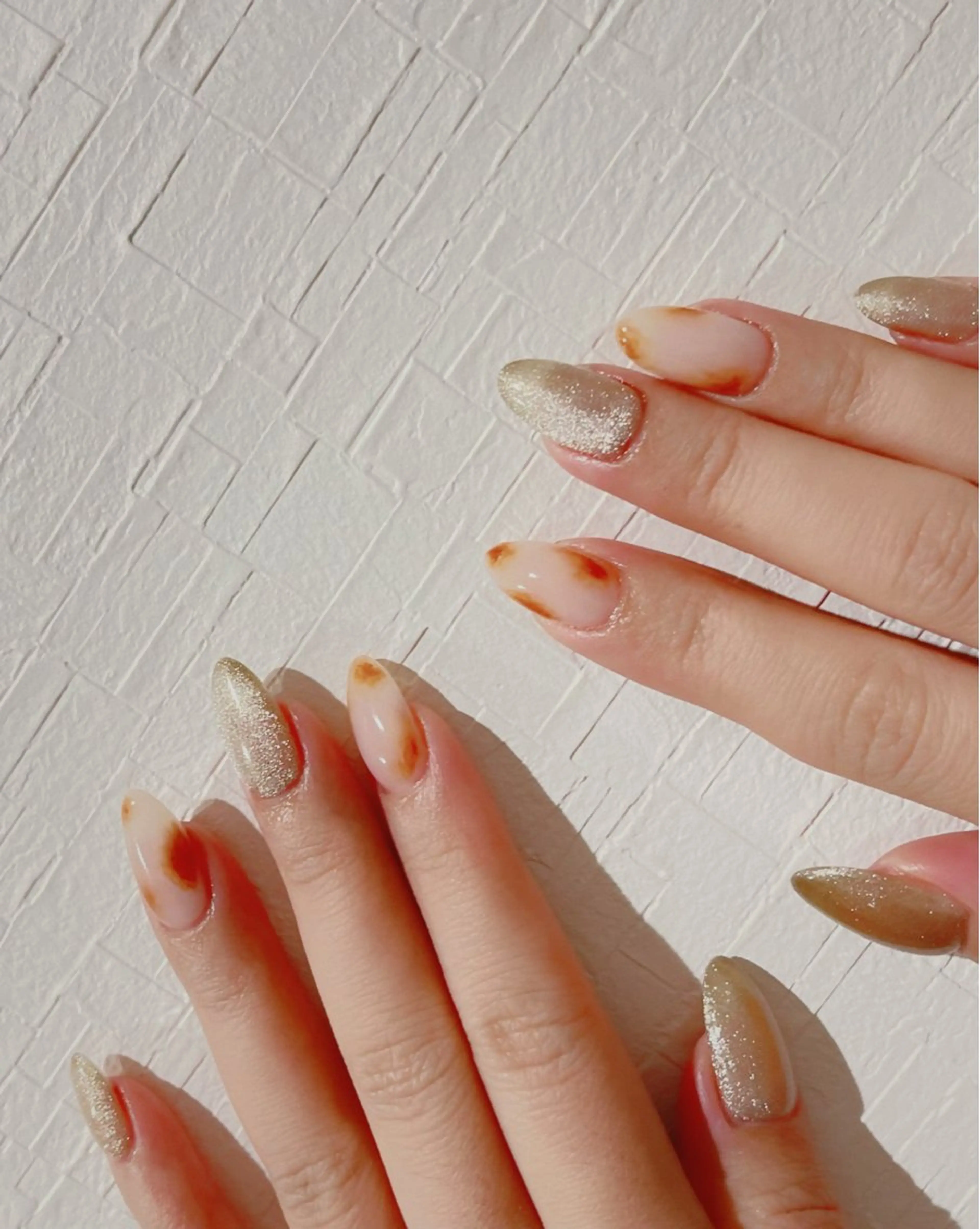 ネイル オーロラネイル 長さ出し フットネイル 韓国ネイル ラメ(グリッター) 👍thumbs up nail👍のネイルデザイン