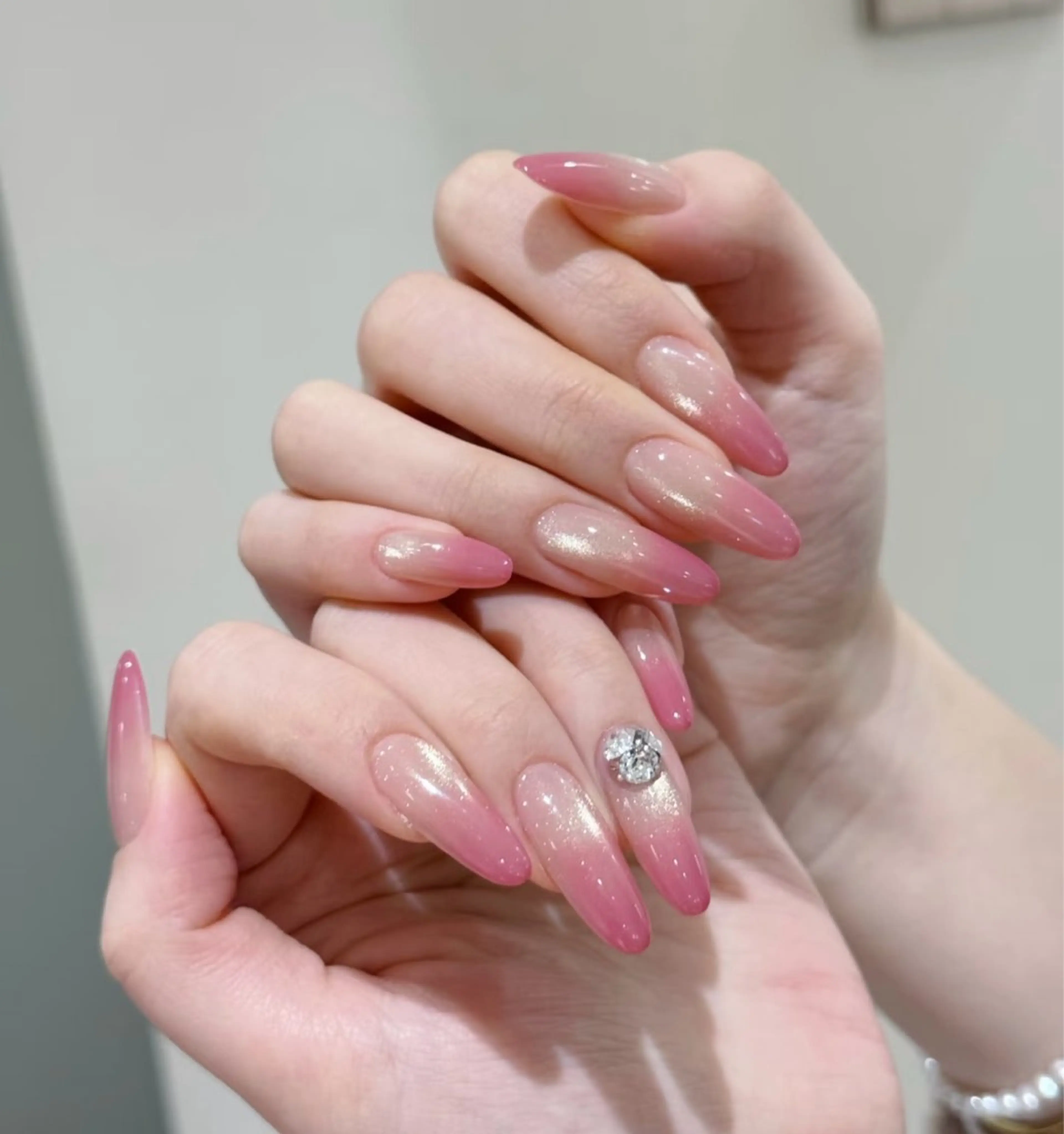 🤍限定人気メニュー🔥[チップスカルプ]マグネット×グラデーション🤍の写真