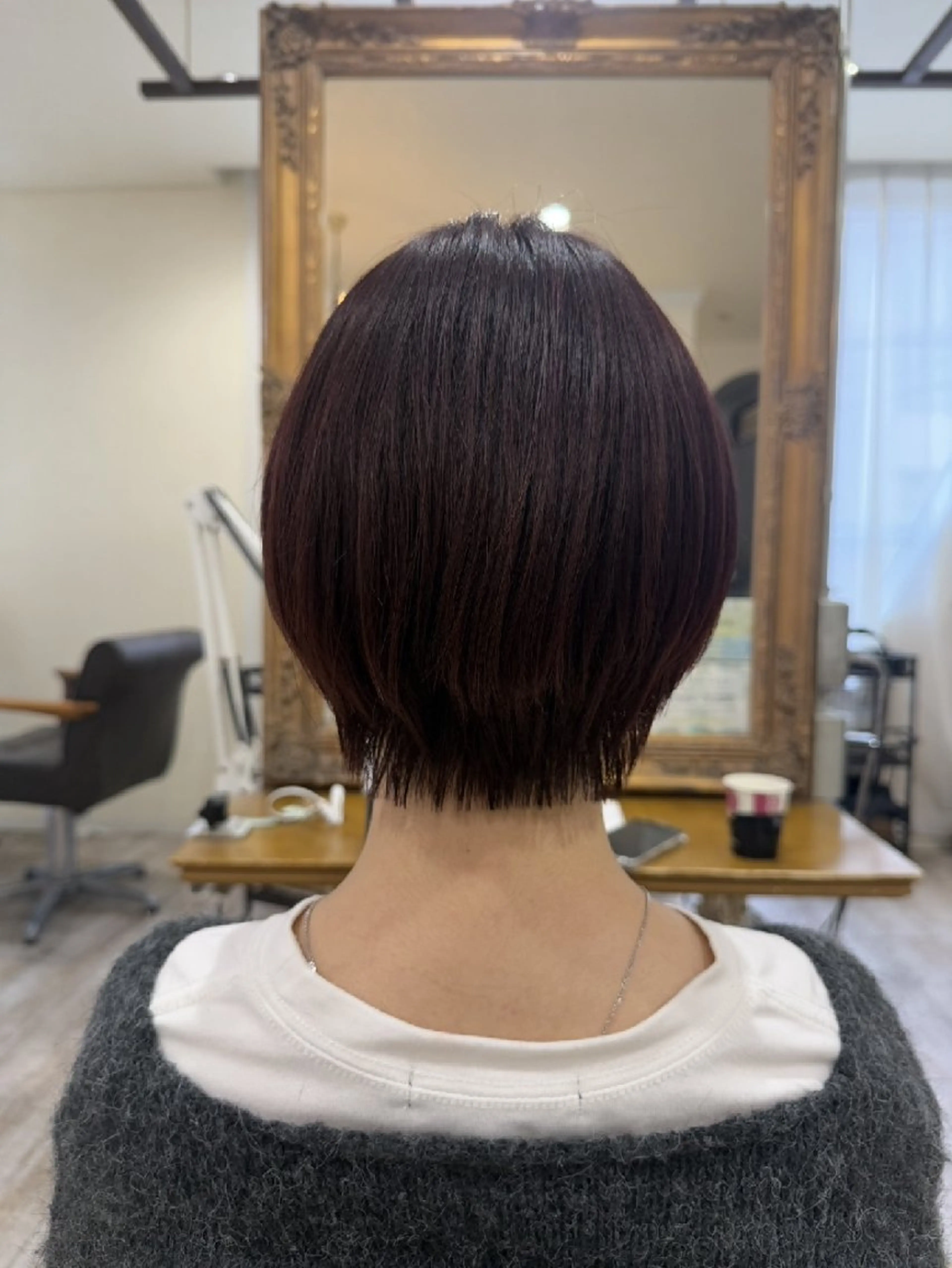 ショート いいだなお/ 透明感カラー🫧🌼のヘアスタイル
