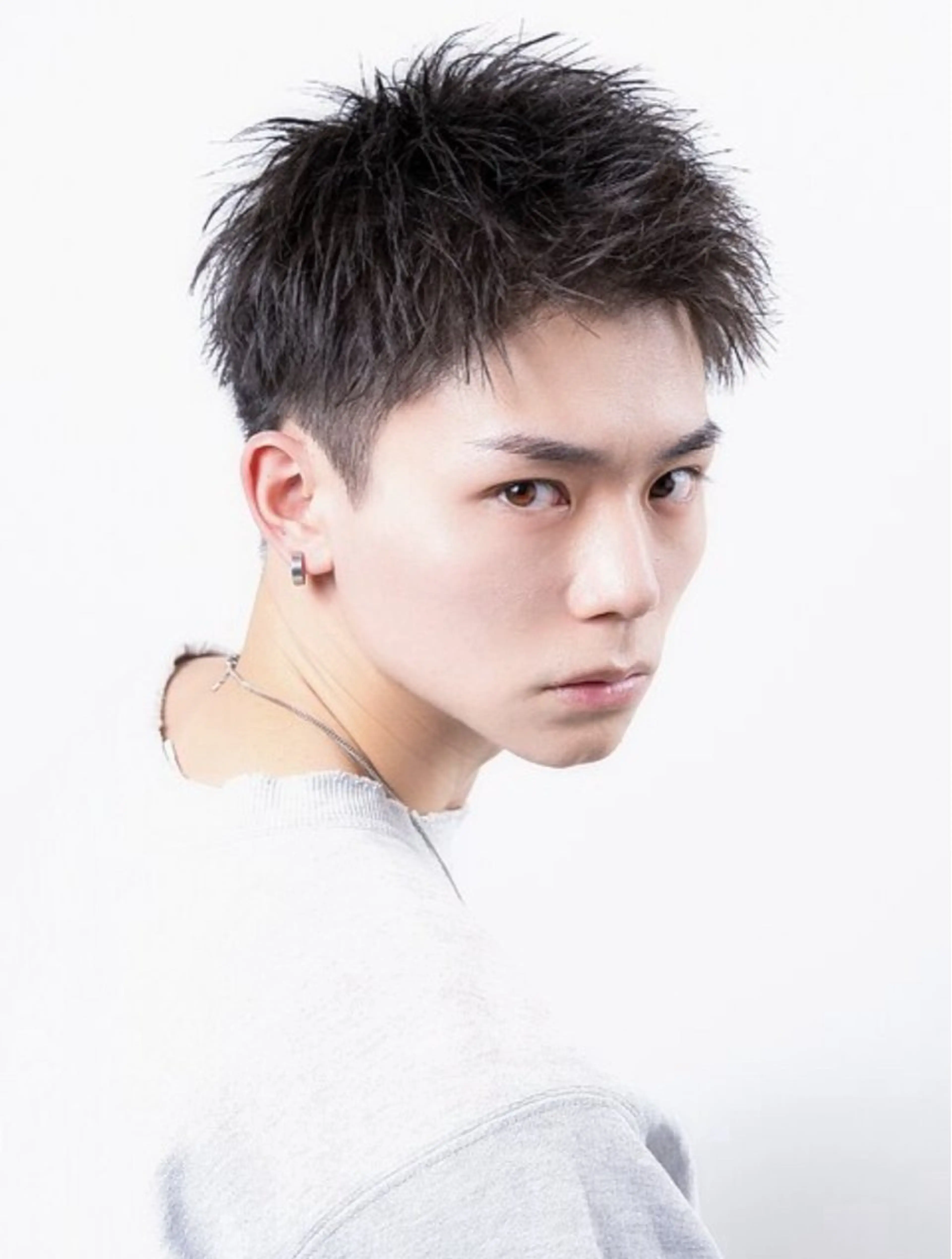 ショート カット パーマ、縮毛矯正特化 松本真那斗のヘアスタイル