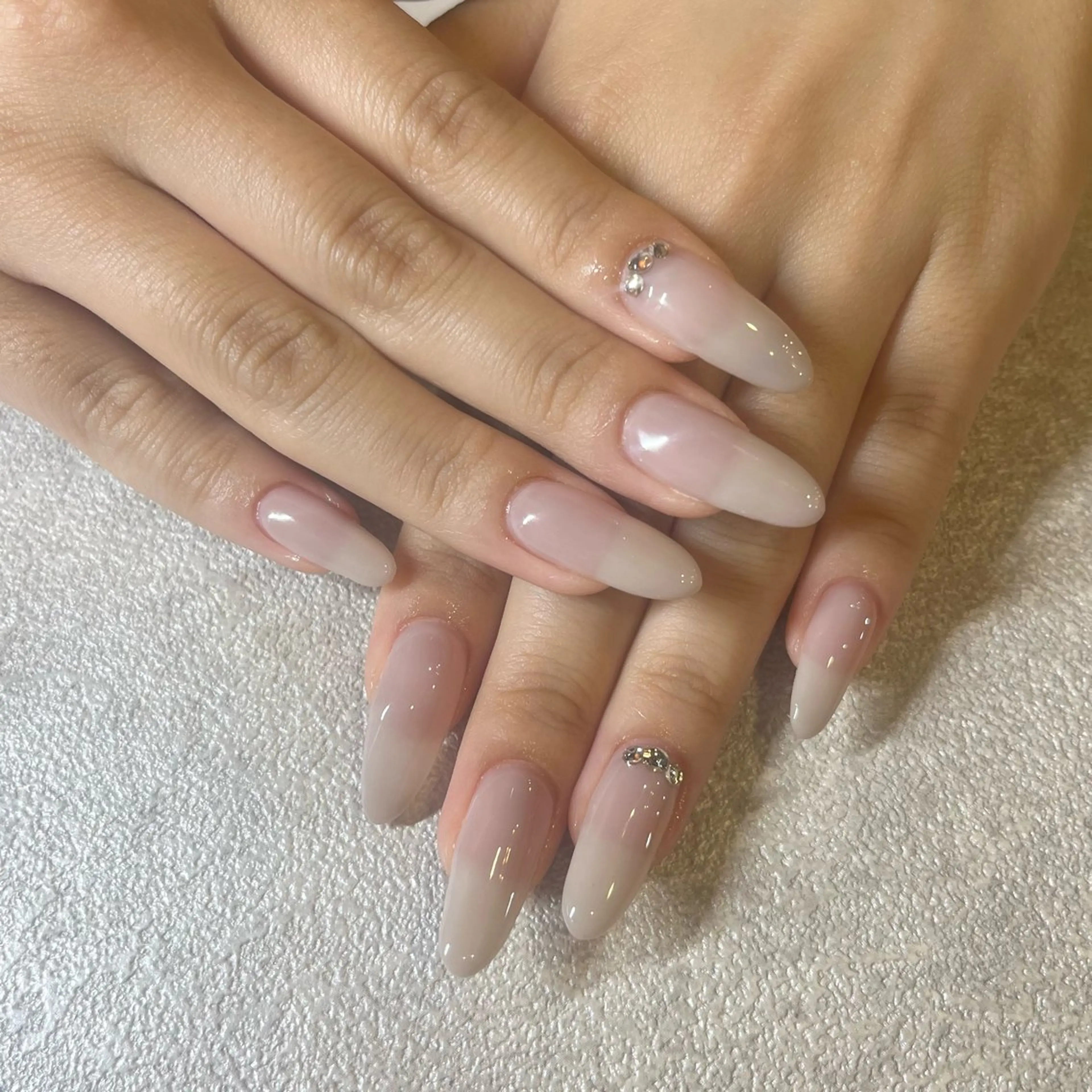 ネイル ハンドネイル MORE-NAIL所属・Miki. MORE -NAILのネイルデザイン
