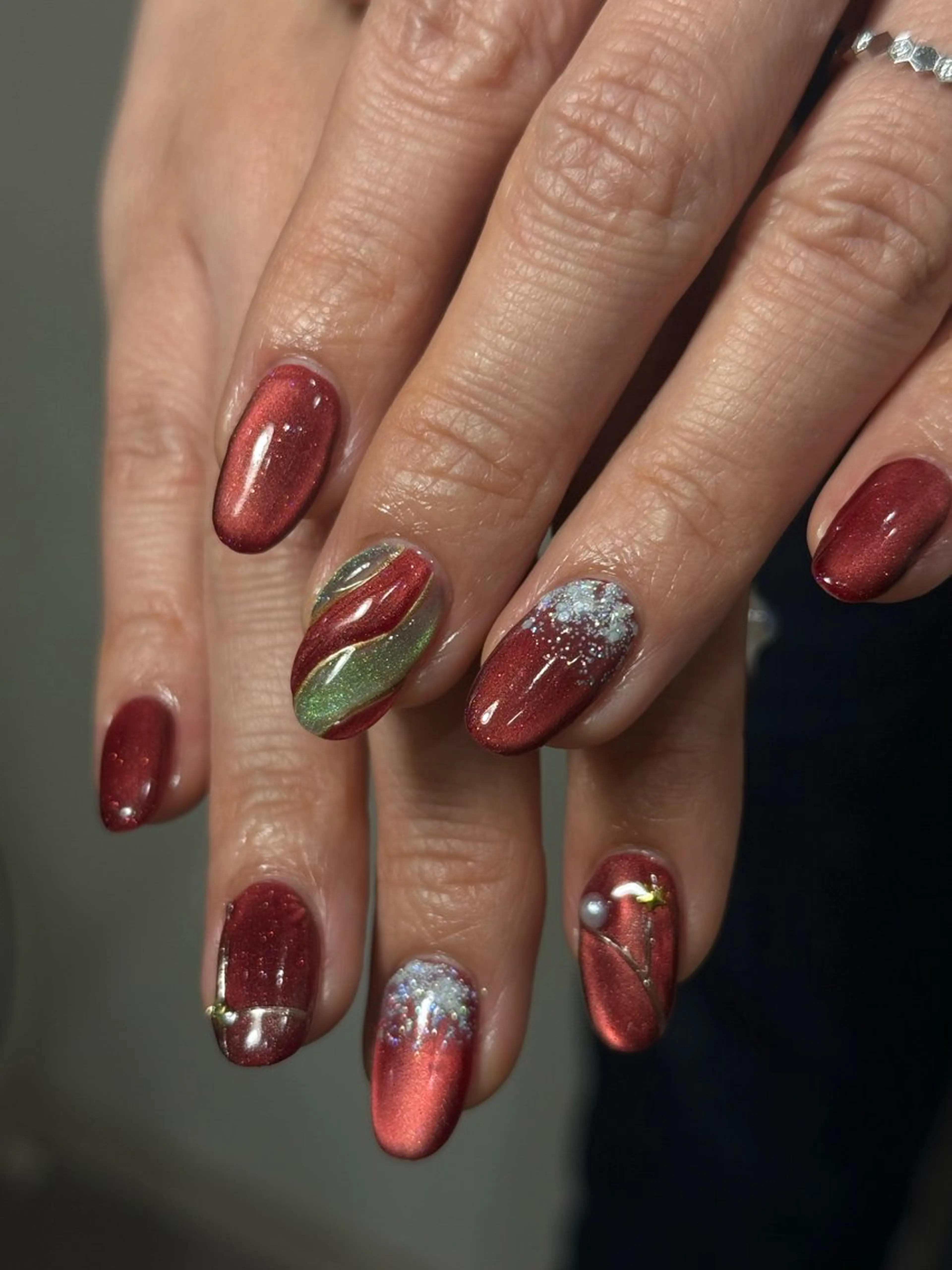 ネイル neouv所属・NEOUV_ mikuのネイルデザイン