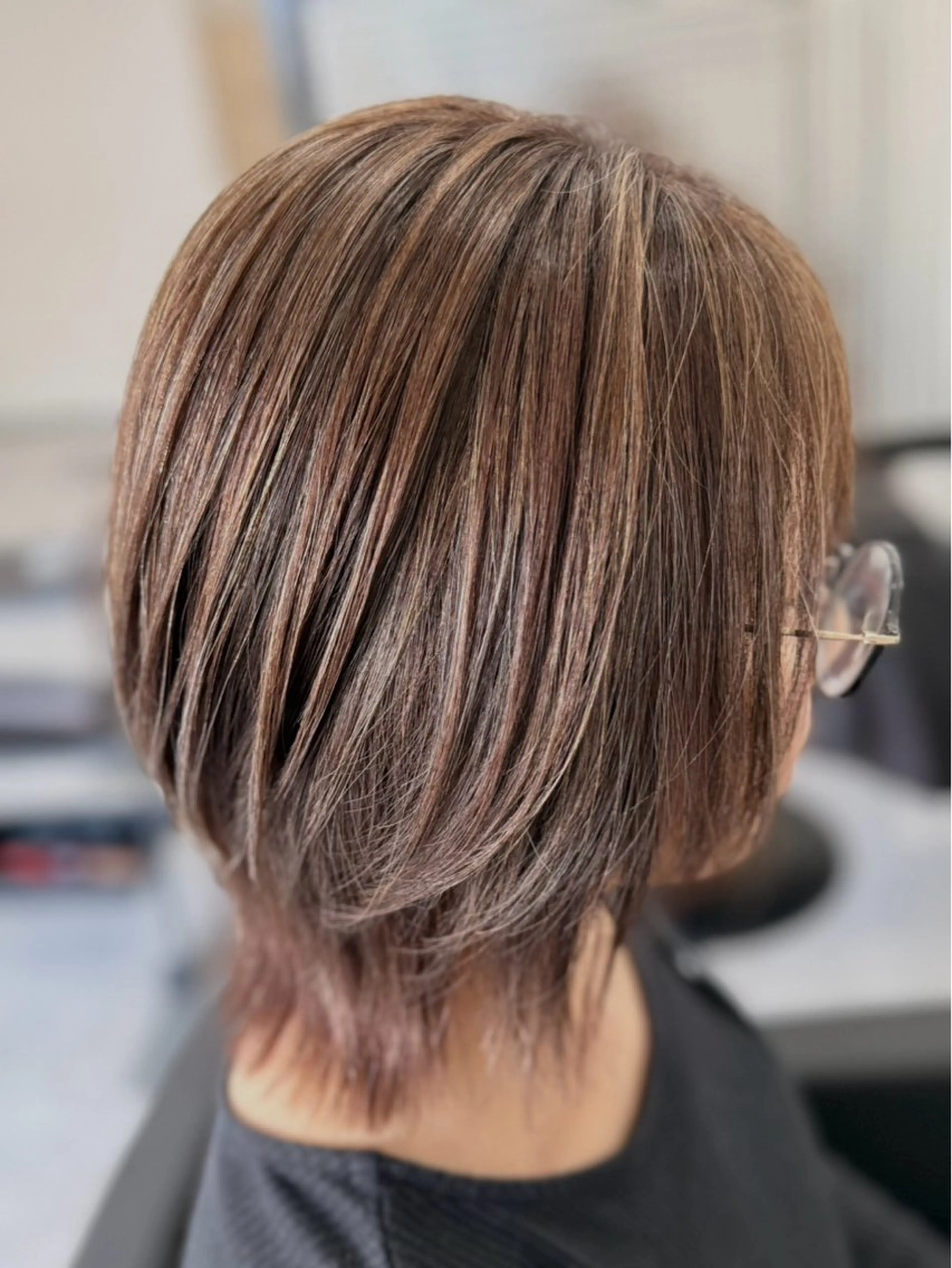 ミディアム ハイライト 髪質改善 レイヤーカット 縮毛矯正 酸性ストレート ヘアカラー SUGAMI ✴︎ Hikariのヘアスタイル