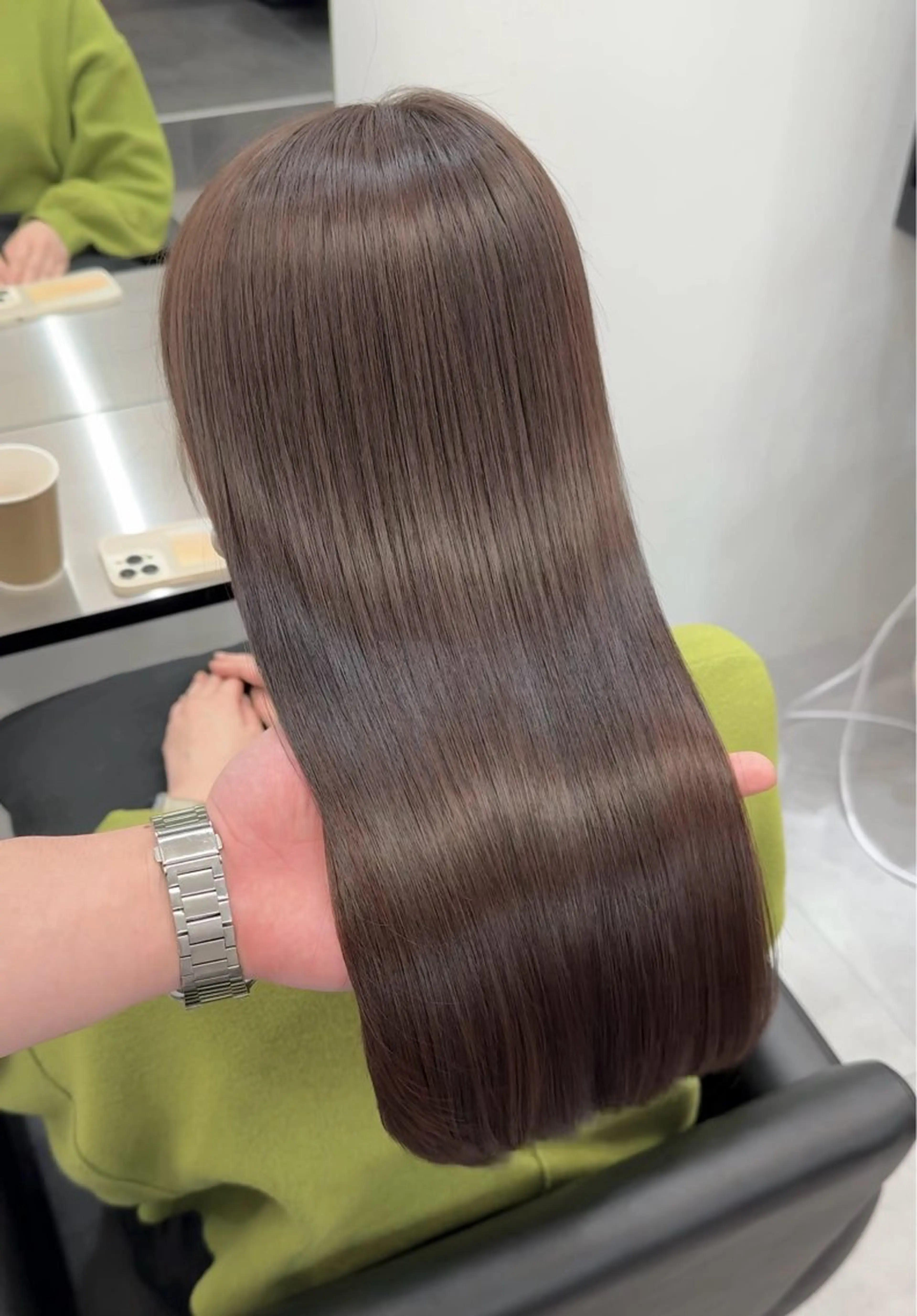 ロング ケアカラー 髪質改善 縮毛矯正 トリートメント 酸性ストレート カット ヘアカラー 縮毛矯正 トリートメント 髪質改善×縮毛矯正 Core 片山健太のヘアスタイル