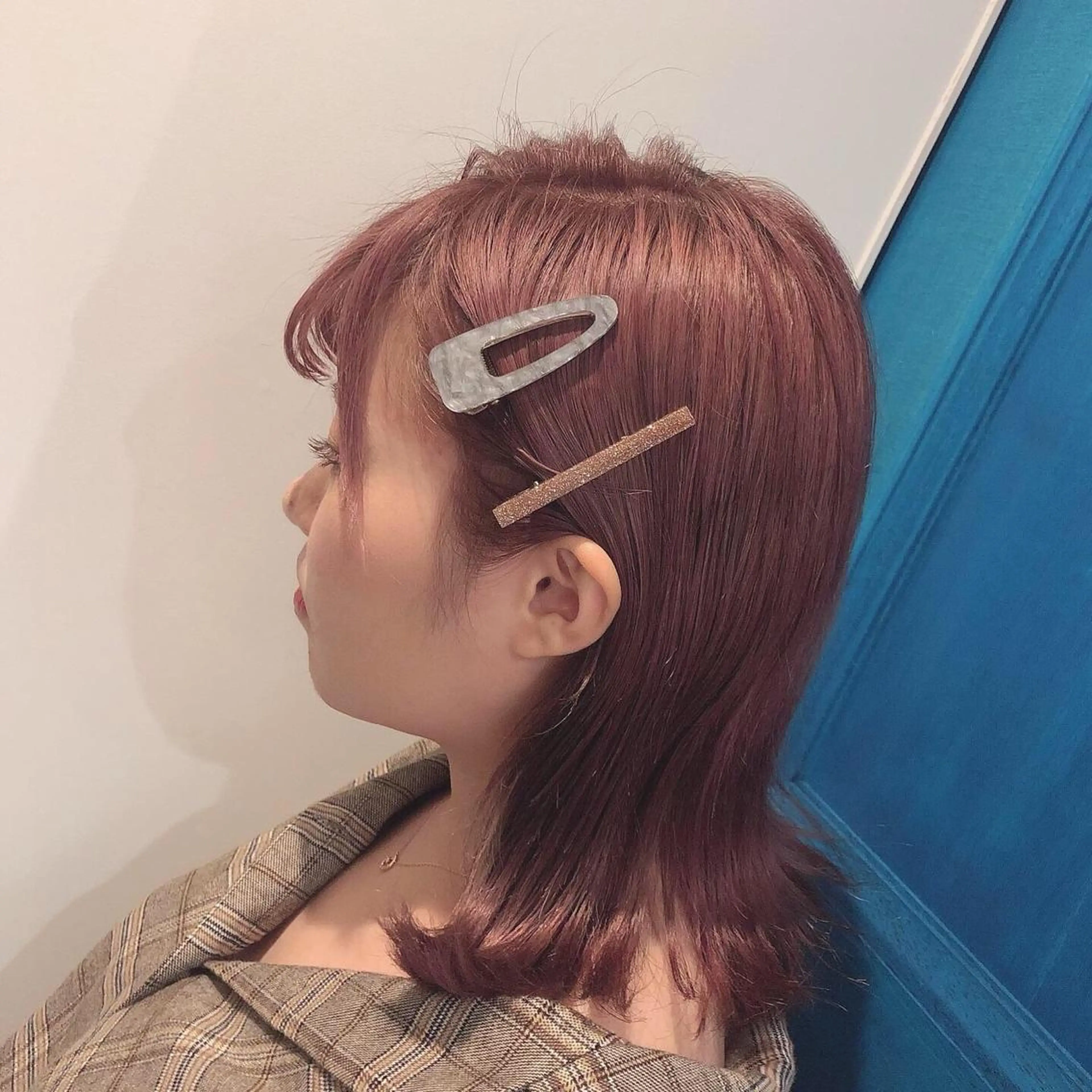 ミディアム 髙井 麻帆のヘアスタイル