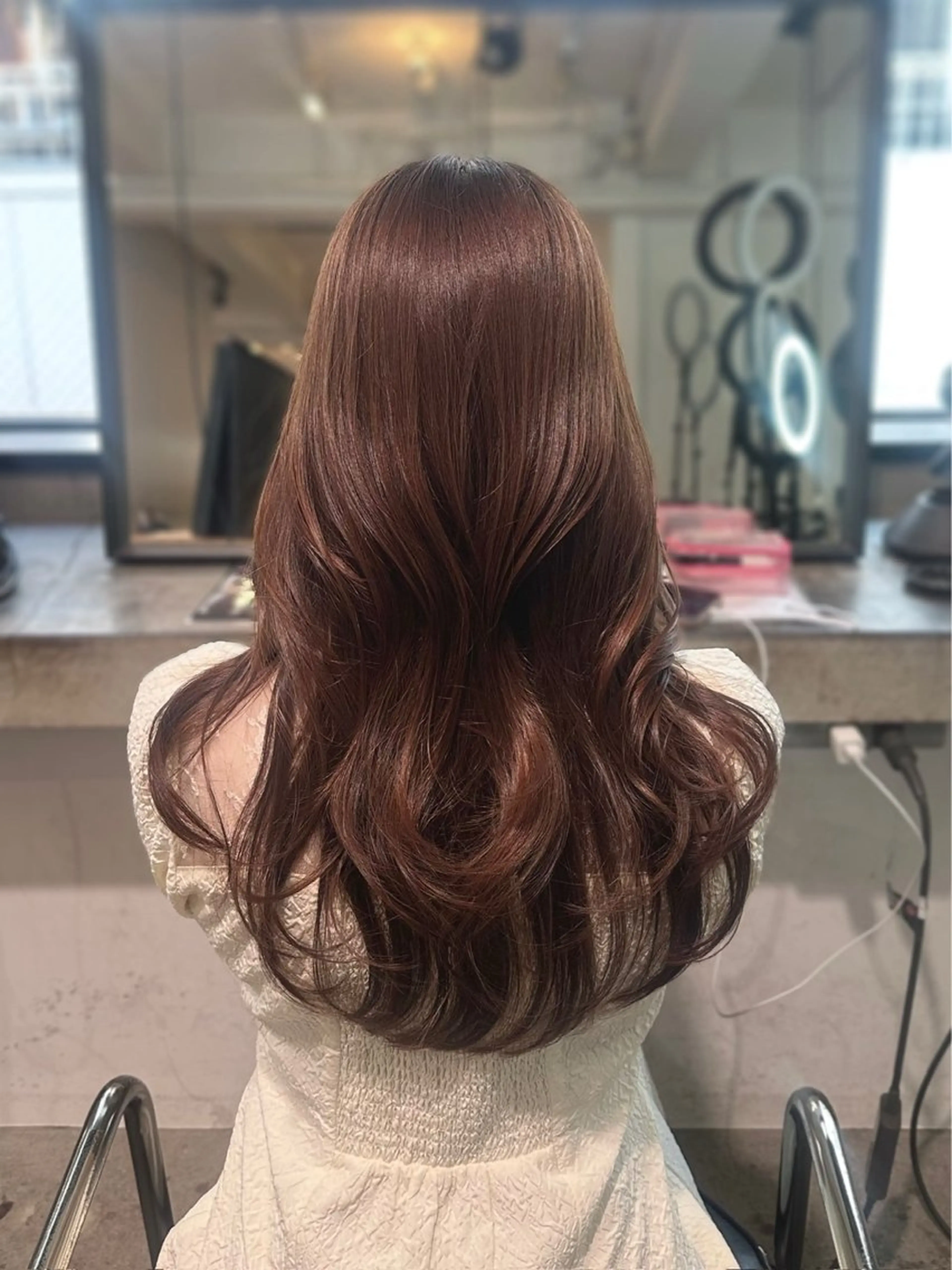 ロング くびれヘア レイヤーカット ALBUM　新宿店所属・上田 涼香のヘアスタイル