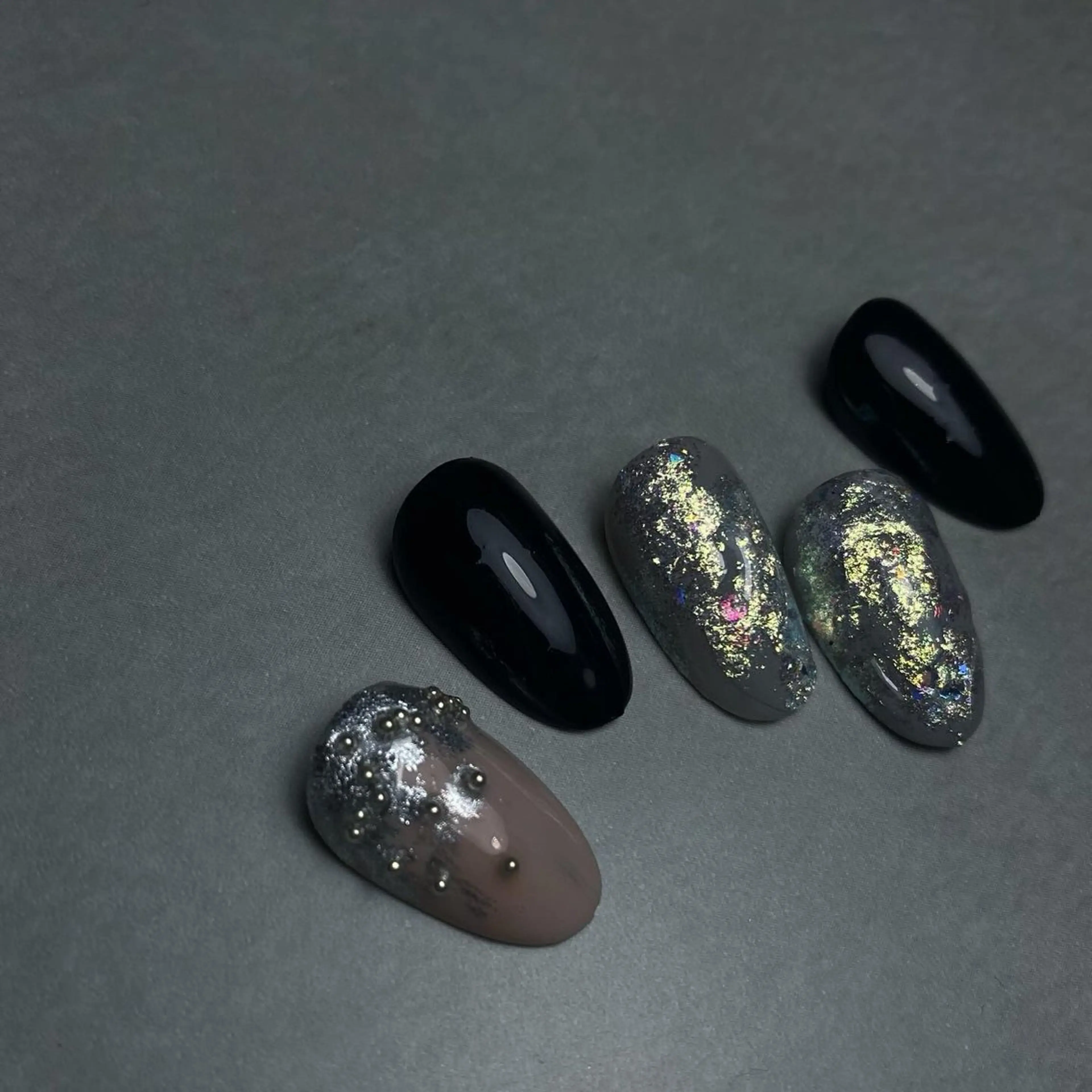 ネイル PEACE minariのネイルデザイン