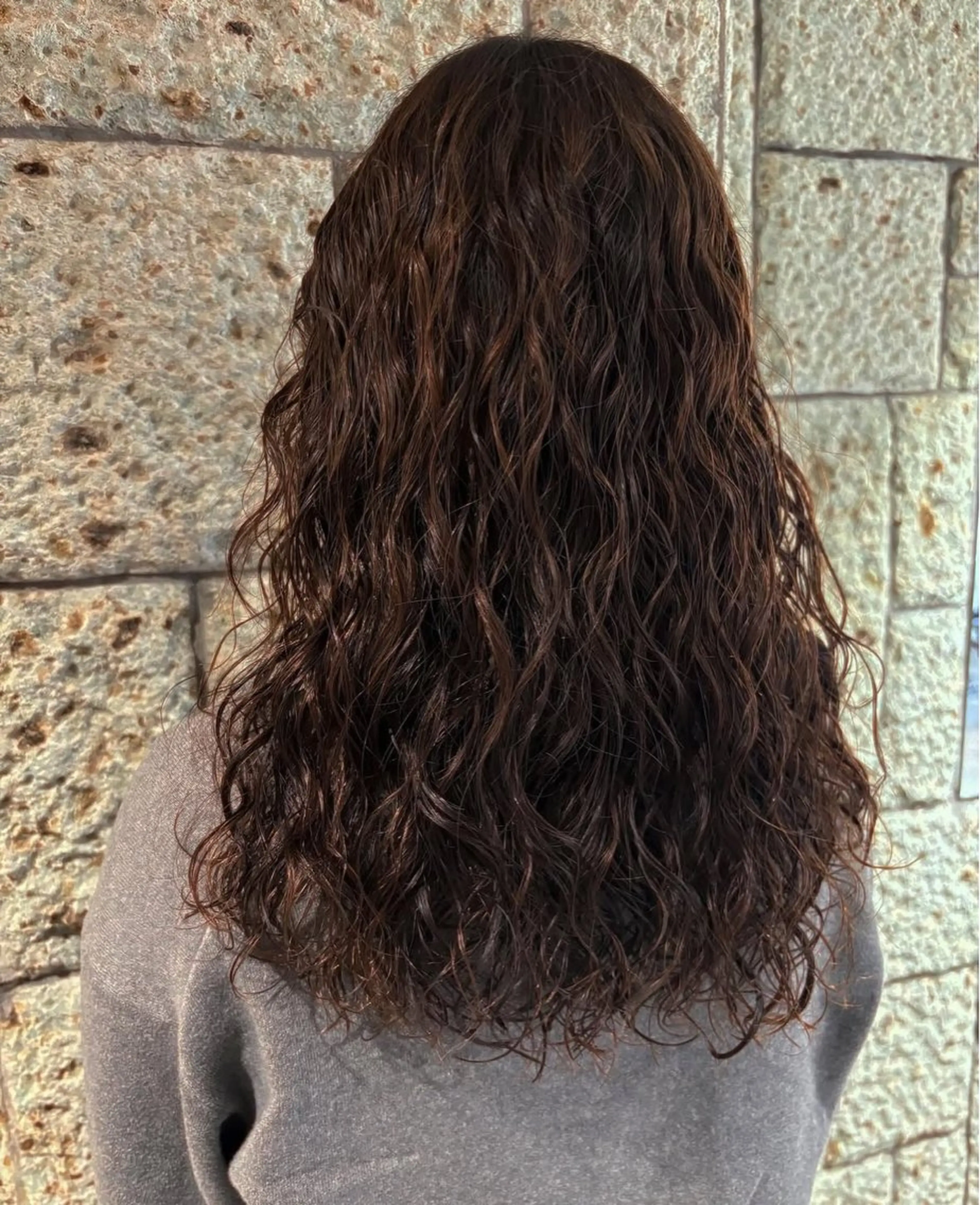 ロング パーマ オト/レイヤー/ Wカラー/メンズのヘアスタイル