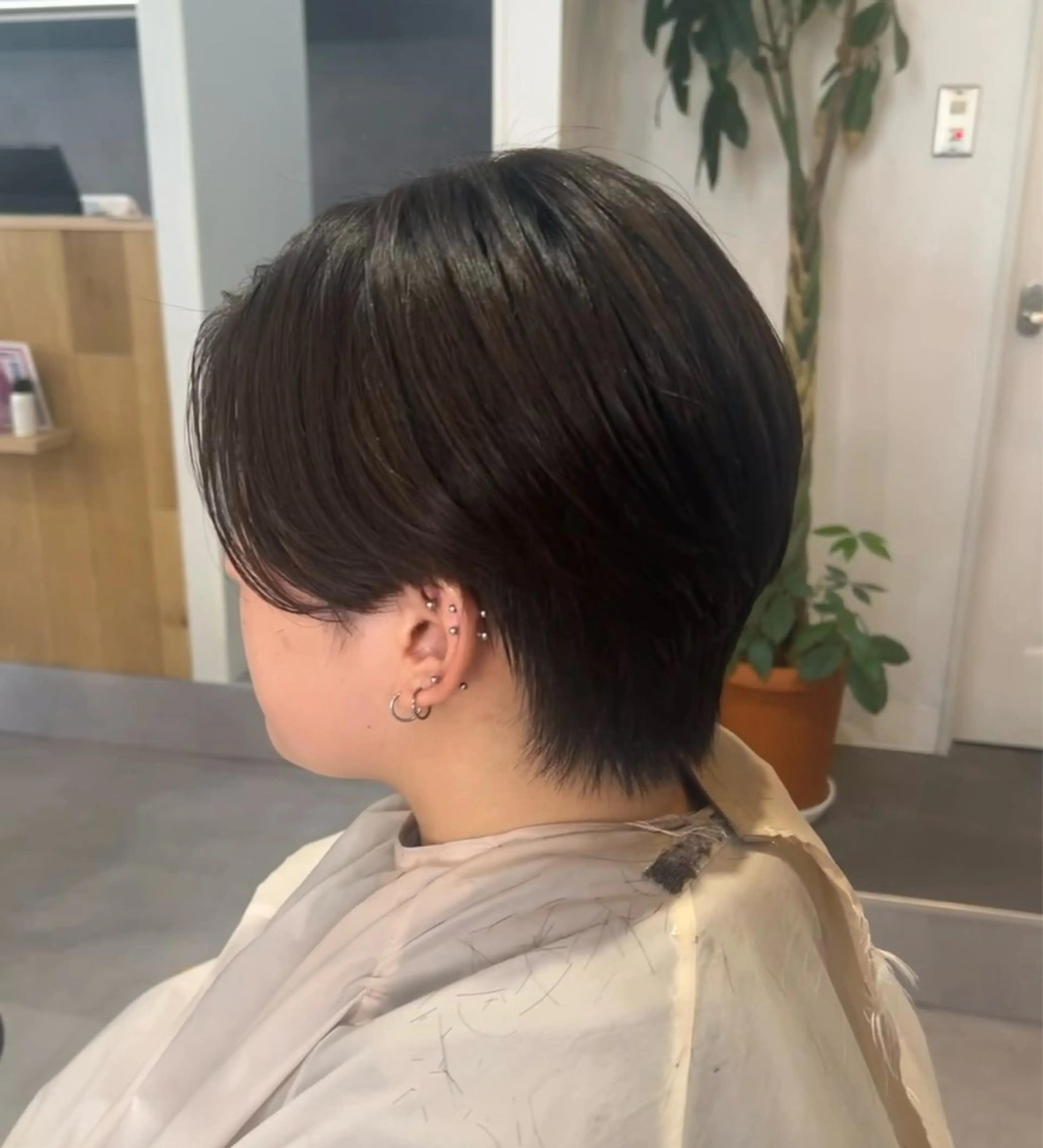 ショート メンズ カット LOENE hair design 【ロエネ ヘア デザイン】所属・艶髪/レイヤー/ ツグミのヘアスタイル